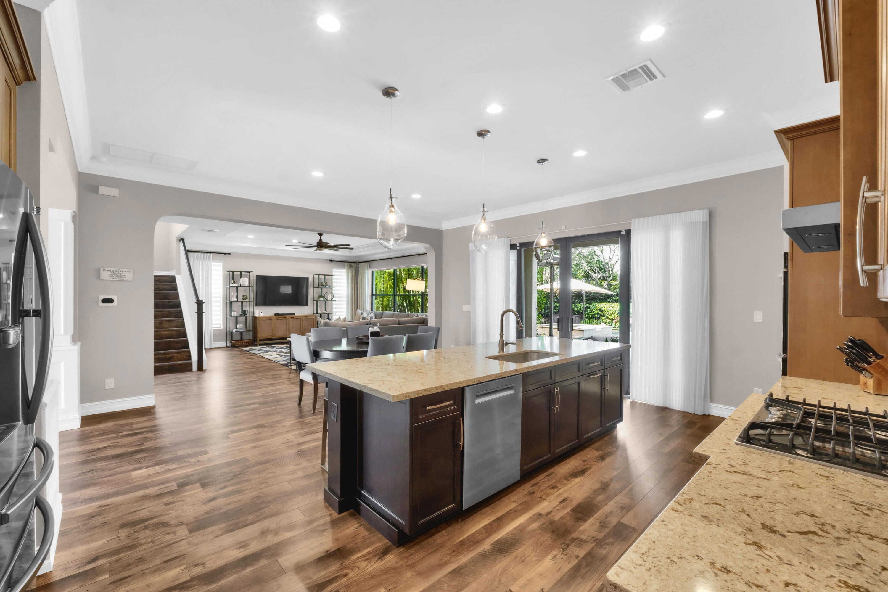 BRUSCHI PROPERTY - Residential