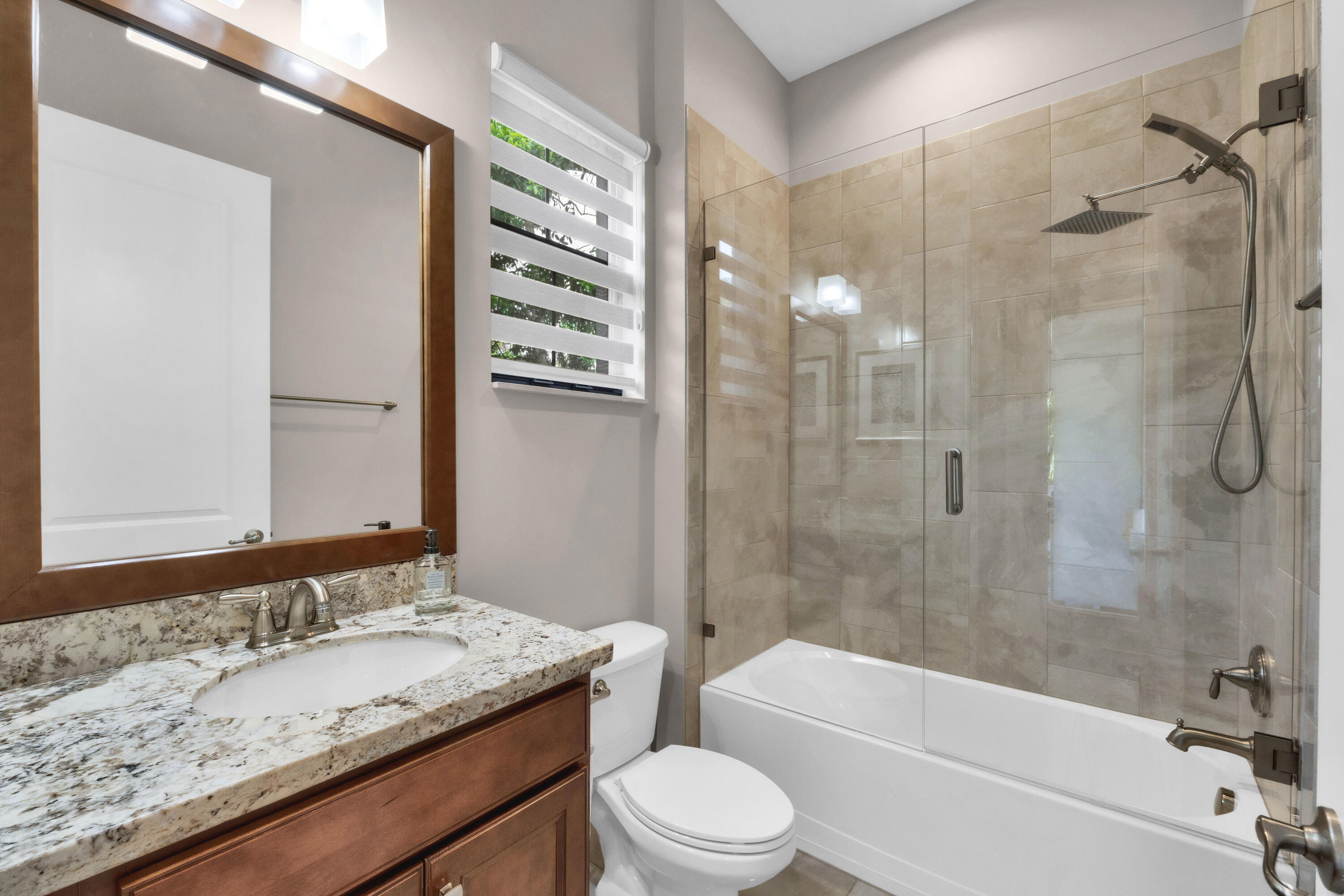 BRUSCHI PROPERTY - Residential