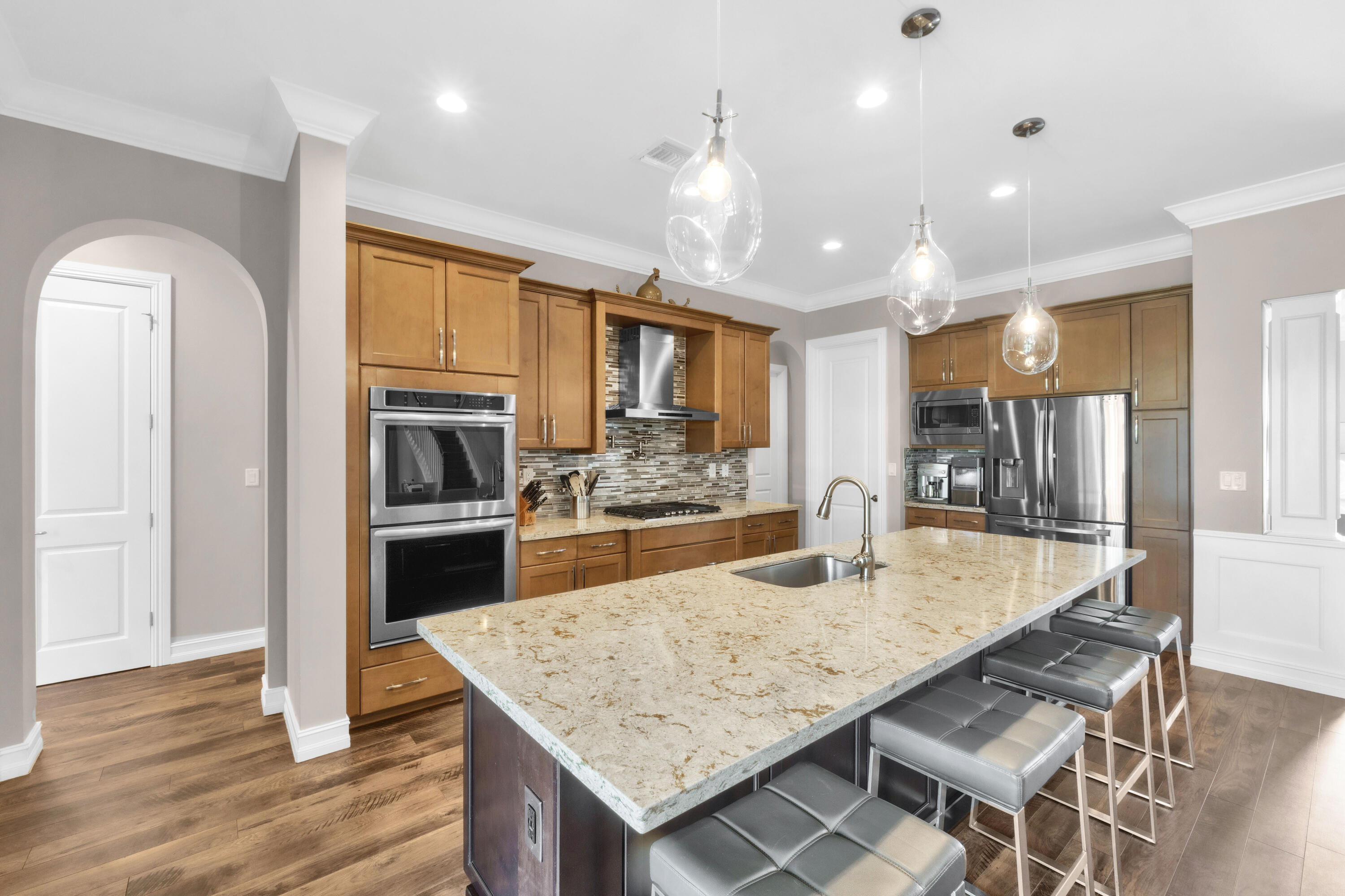 BRUSCHI PROPERTY - Residential