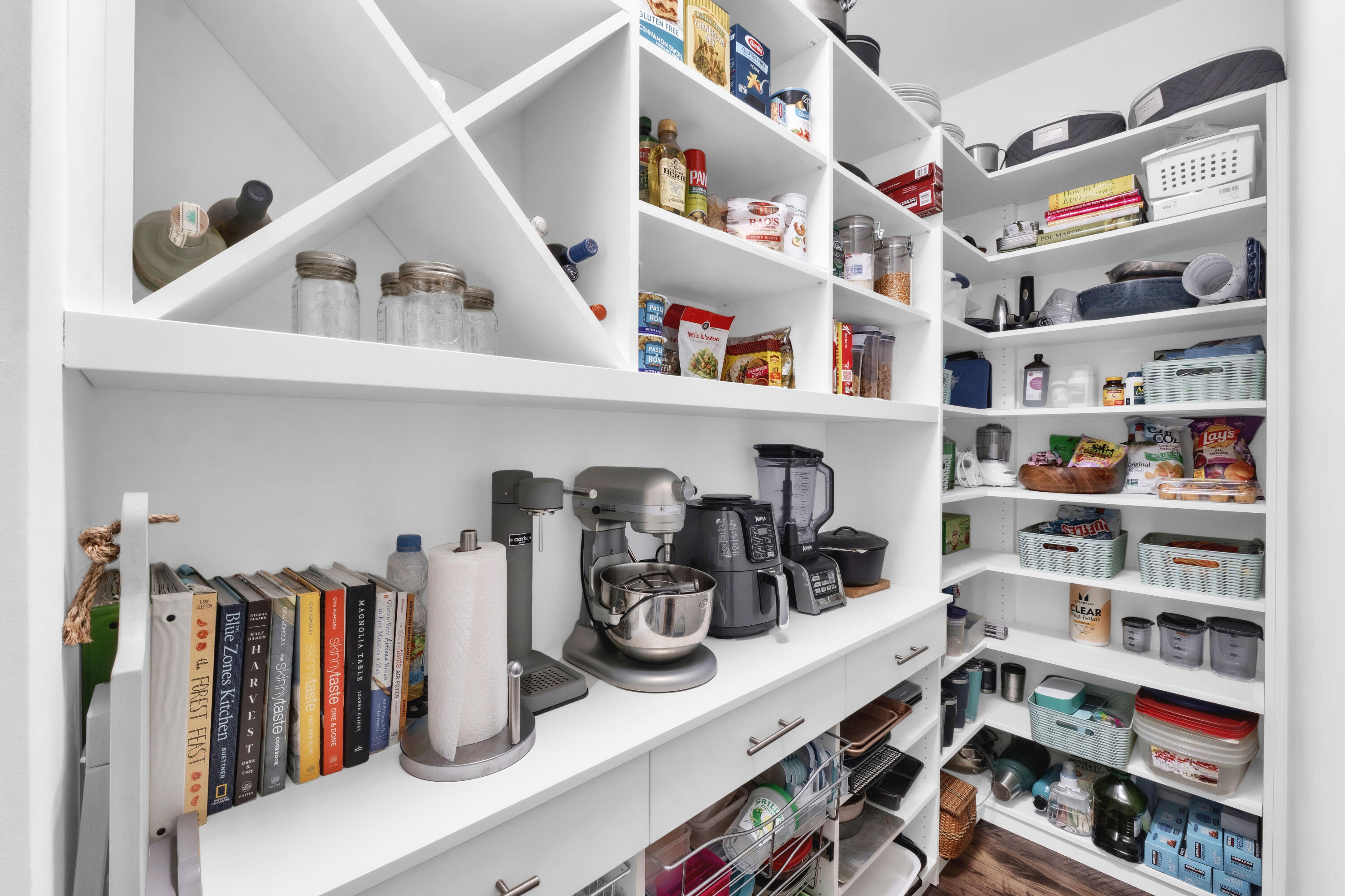 BRUSCHI PROPERTY - Residential