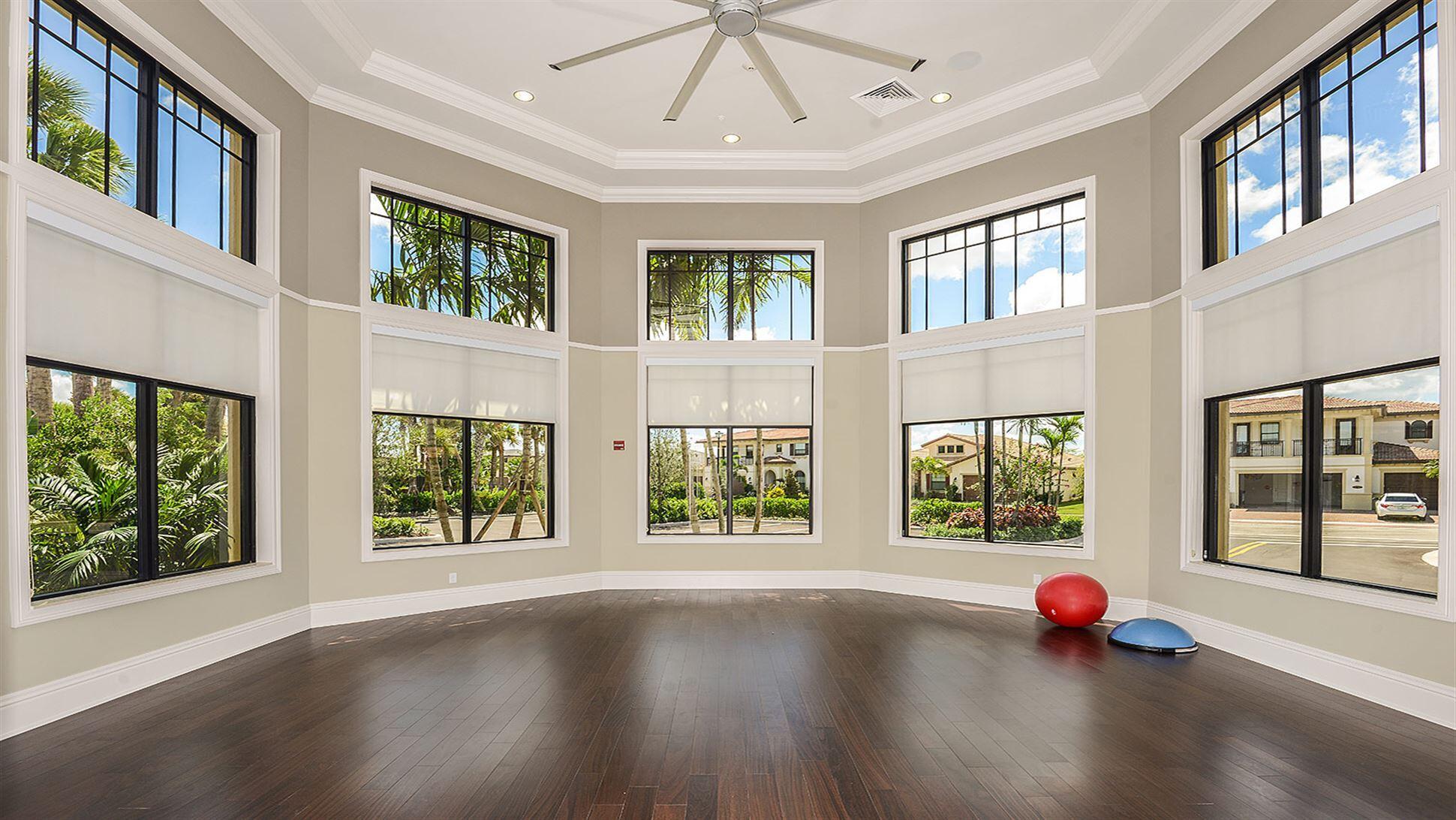 BRUSCHI PROPERTY - Residential