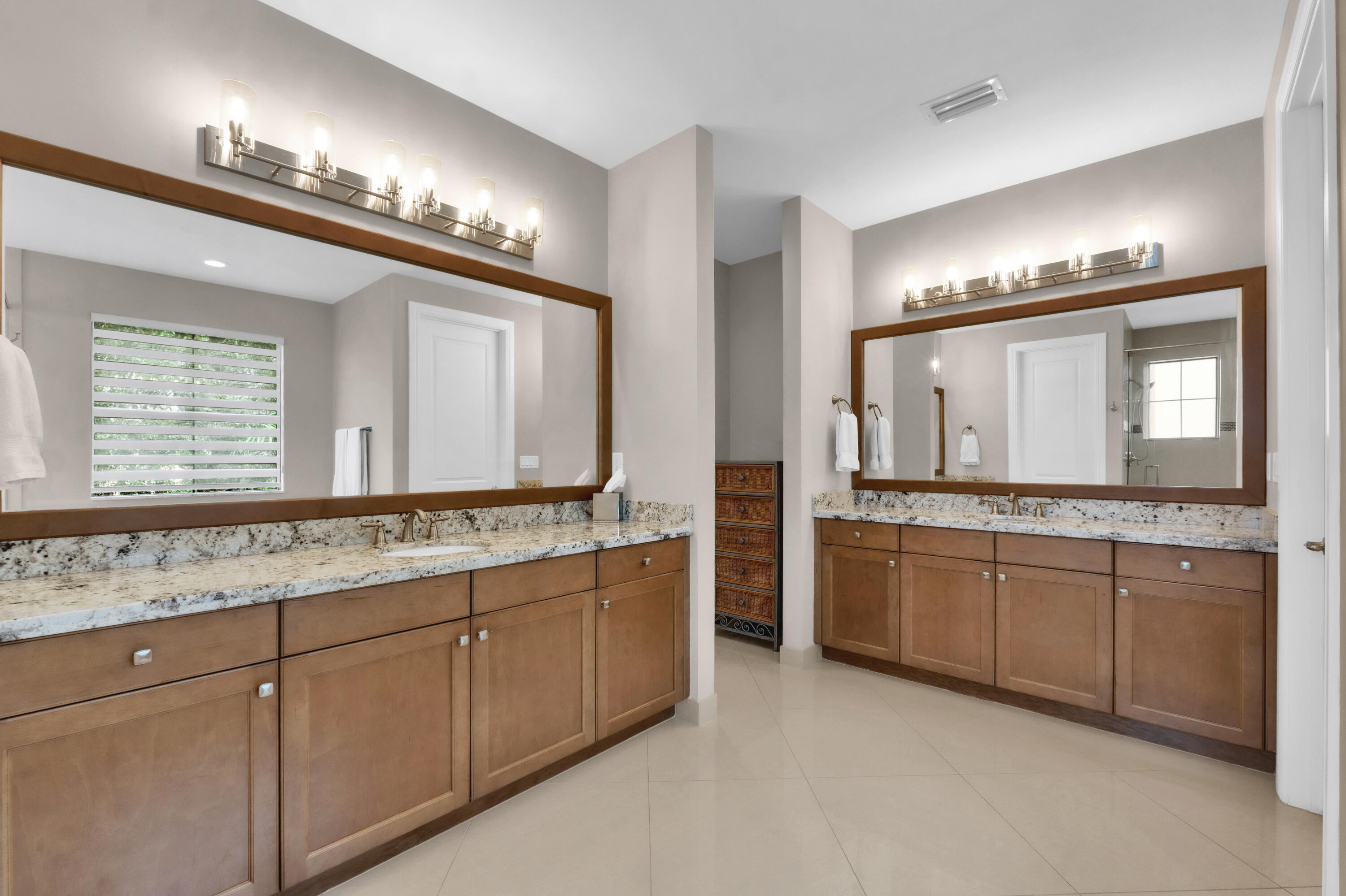 BRUSCHI PROPERTY - Residential