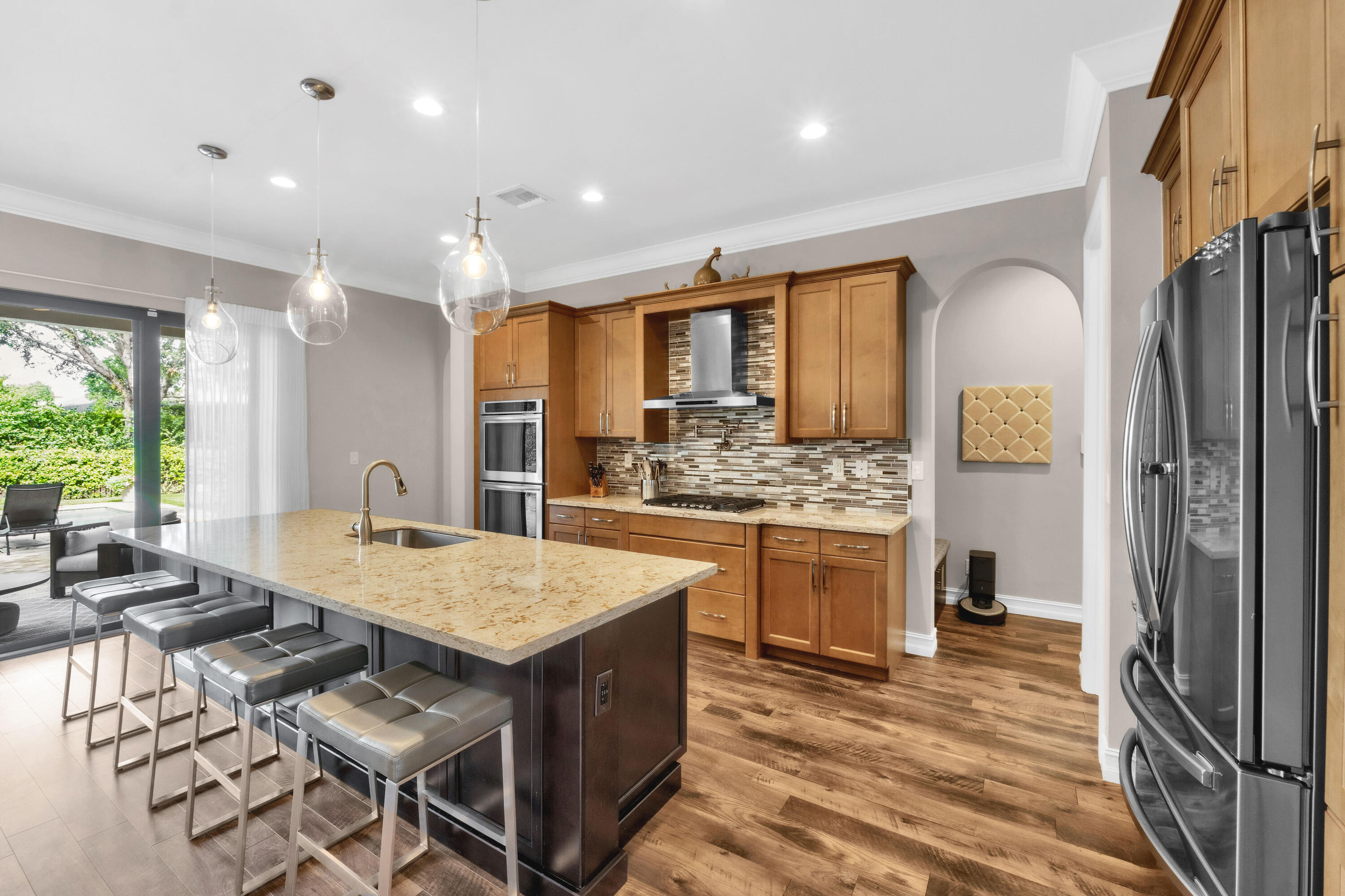 BRUSCHI PROPERTY - Residential