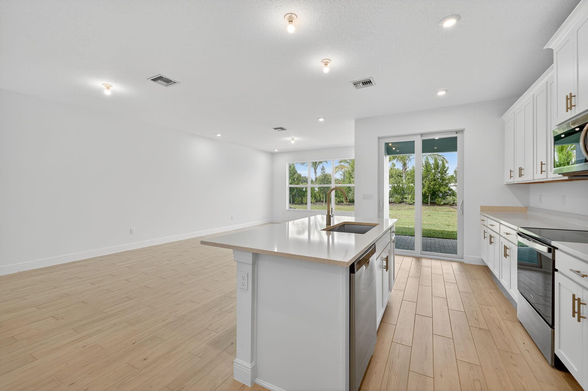 AVILA - Residential Lease