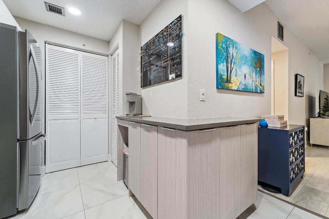 SAN MATERA THE GARDENS CONDO - Residential