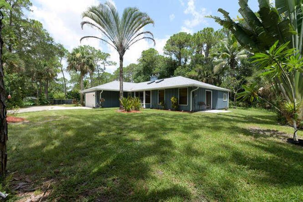 Photo of 12079 189 Court N, Jupiter, FL 33478 (MLS # R10907836)