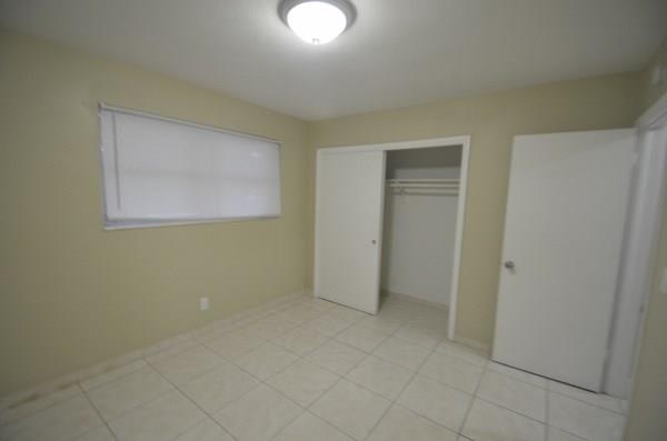 Hollywood Hills 6-22 B - Residential Lease