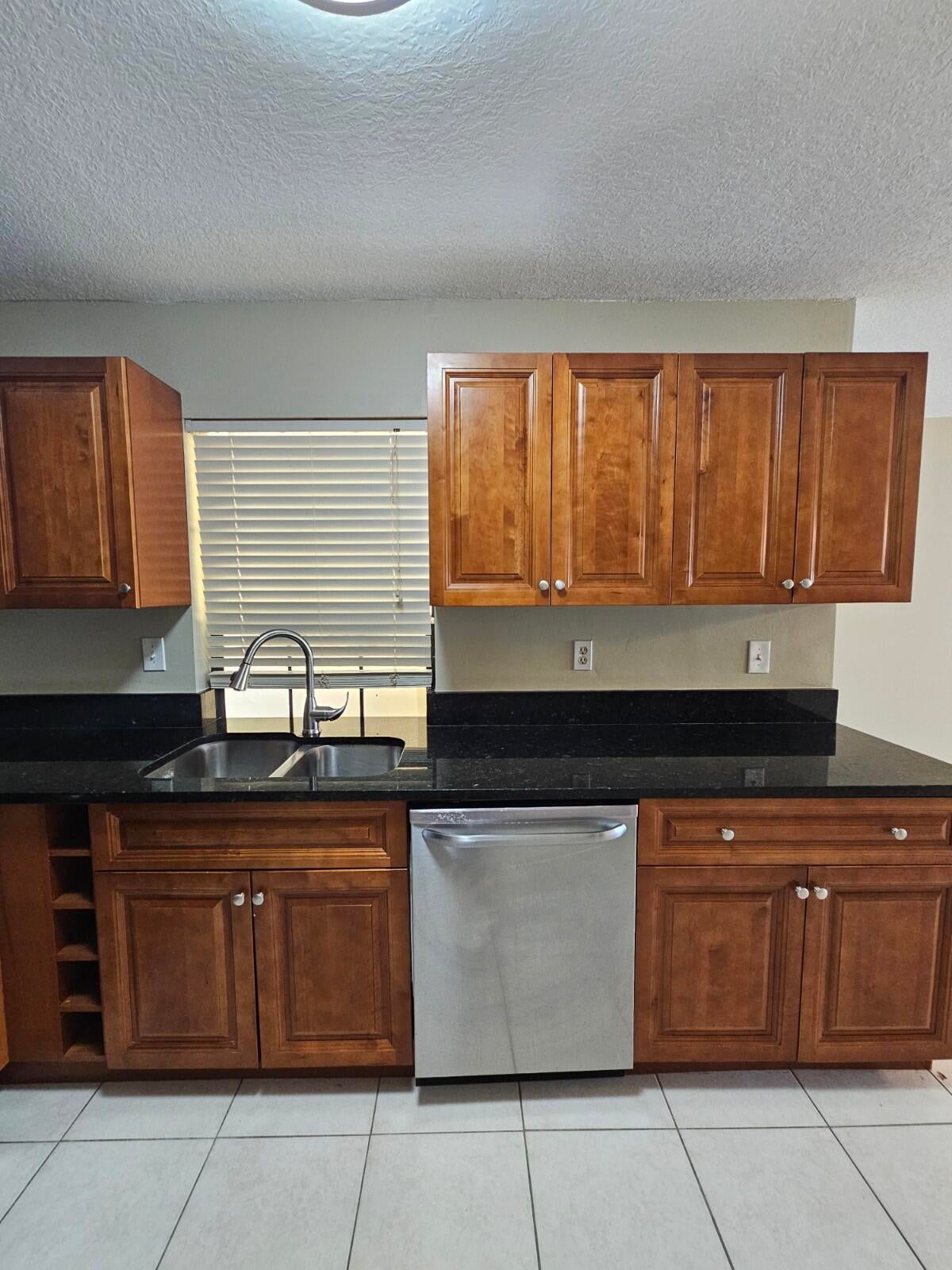 2600 Greenwood Terrace 102