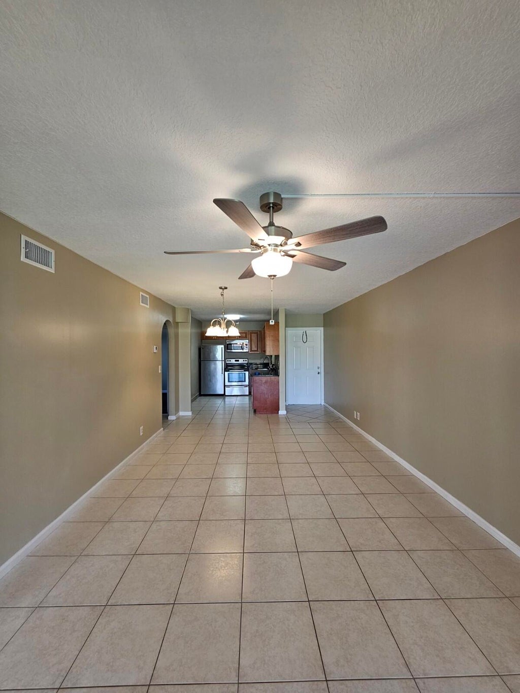 Photo of 2600 Greenwood Terrace, Boca Raton, FL 33431 (MLS # B26088200)