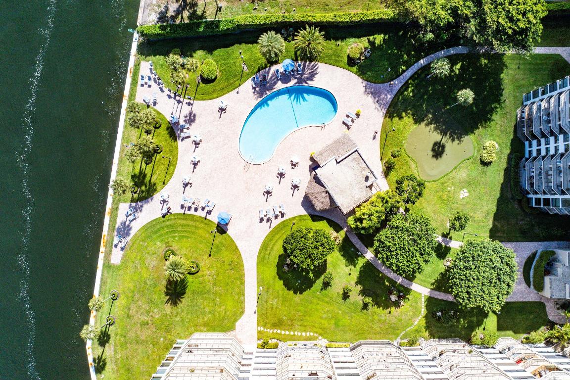 PORTA BELLA EAST AND PORTA BELLA SOUTHWEST CONDO A - Residential