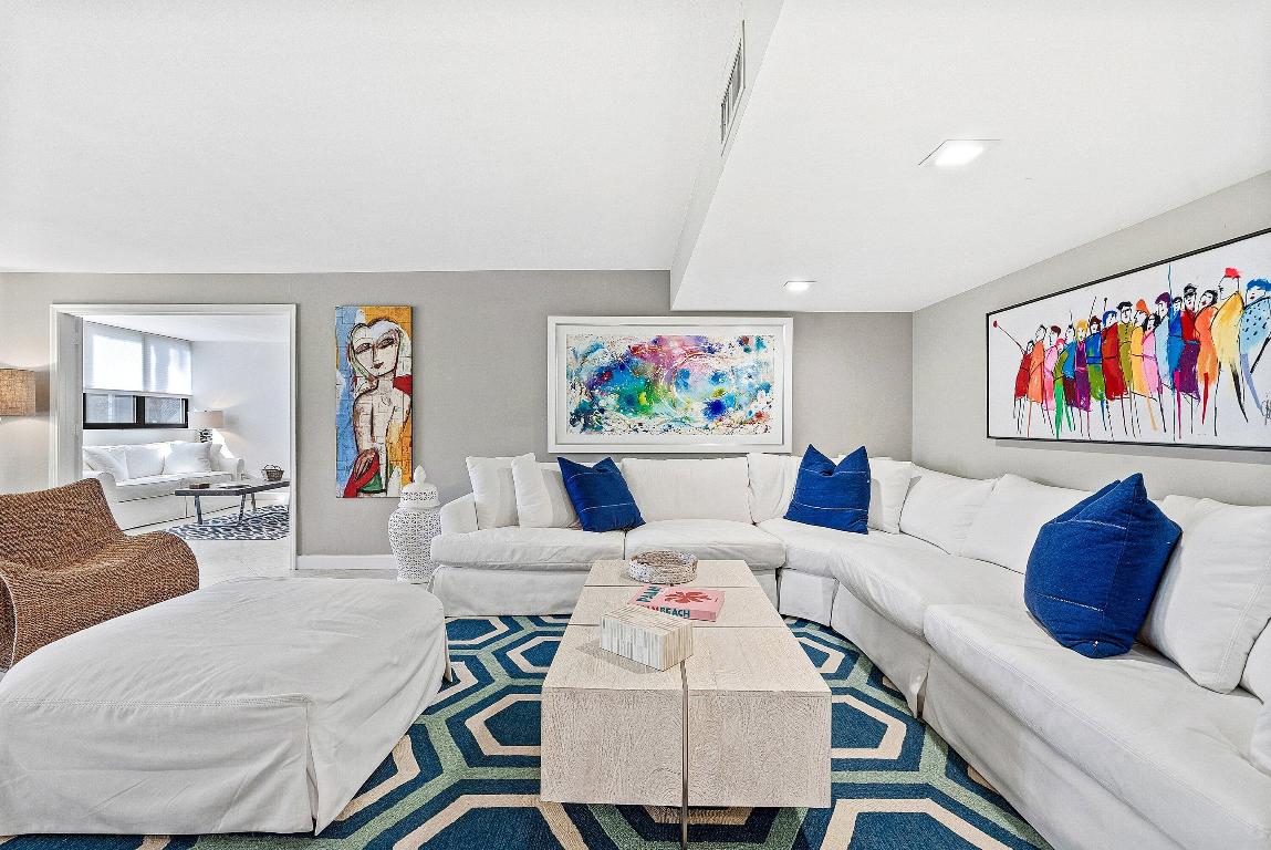 PORTA BELLA EAST AND PORTA BELLA SOUTHWEST CONDO A - Residential