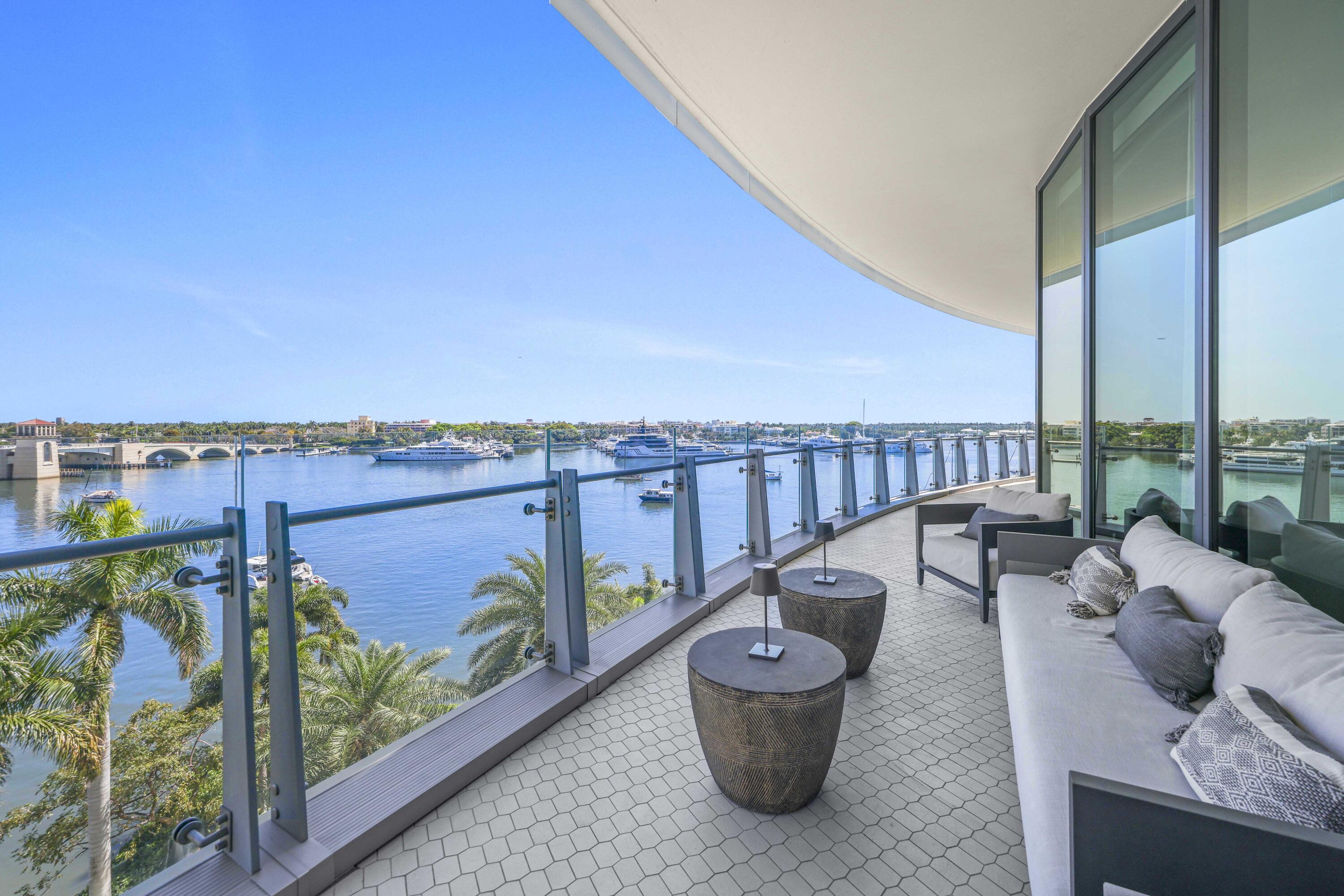 BRISTOL CONDO - Residential