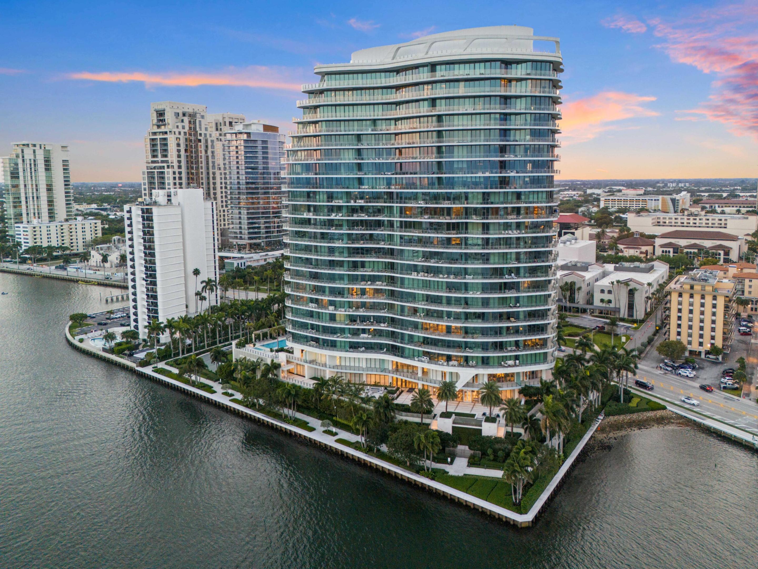 BRISTOL CONDO - Residential