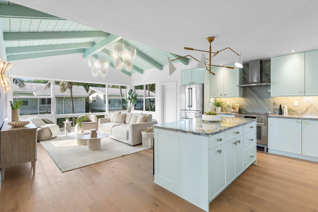 Photo of 320 S OCEAN BLVD #Upper C, Delray Beach, FL 33483 (MLS # B26089604)