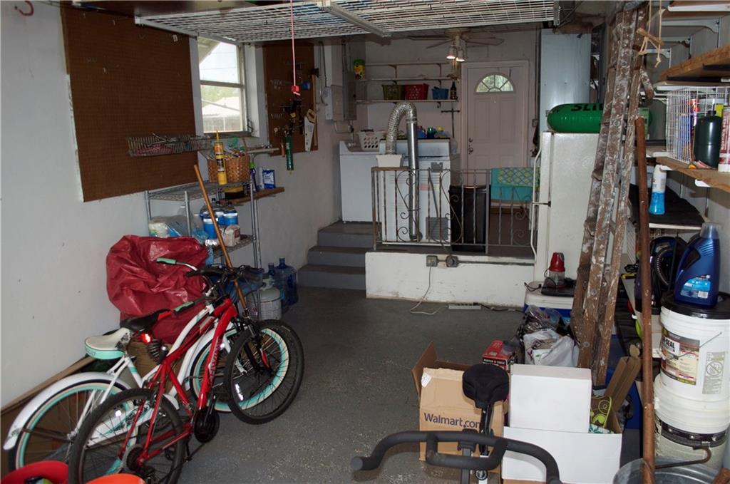 Hollywood Heights Add Sec - Residential Lease