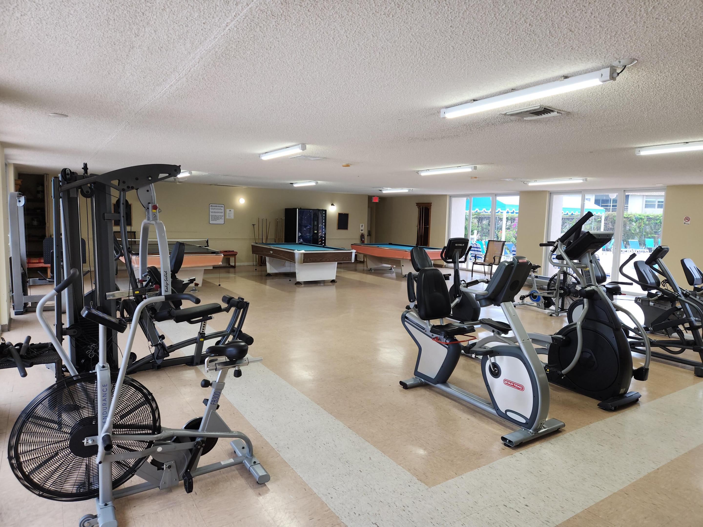 LAKESIDE VILLAGE CONDO 10 - Residential