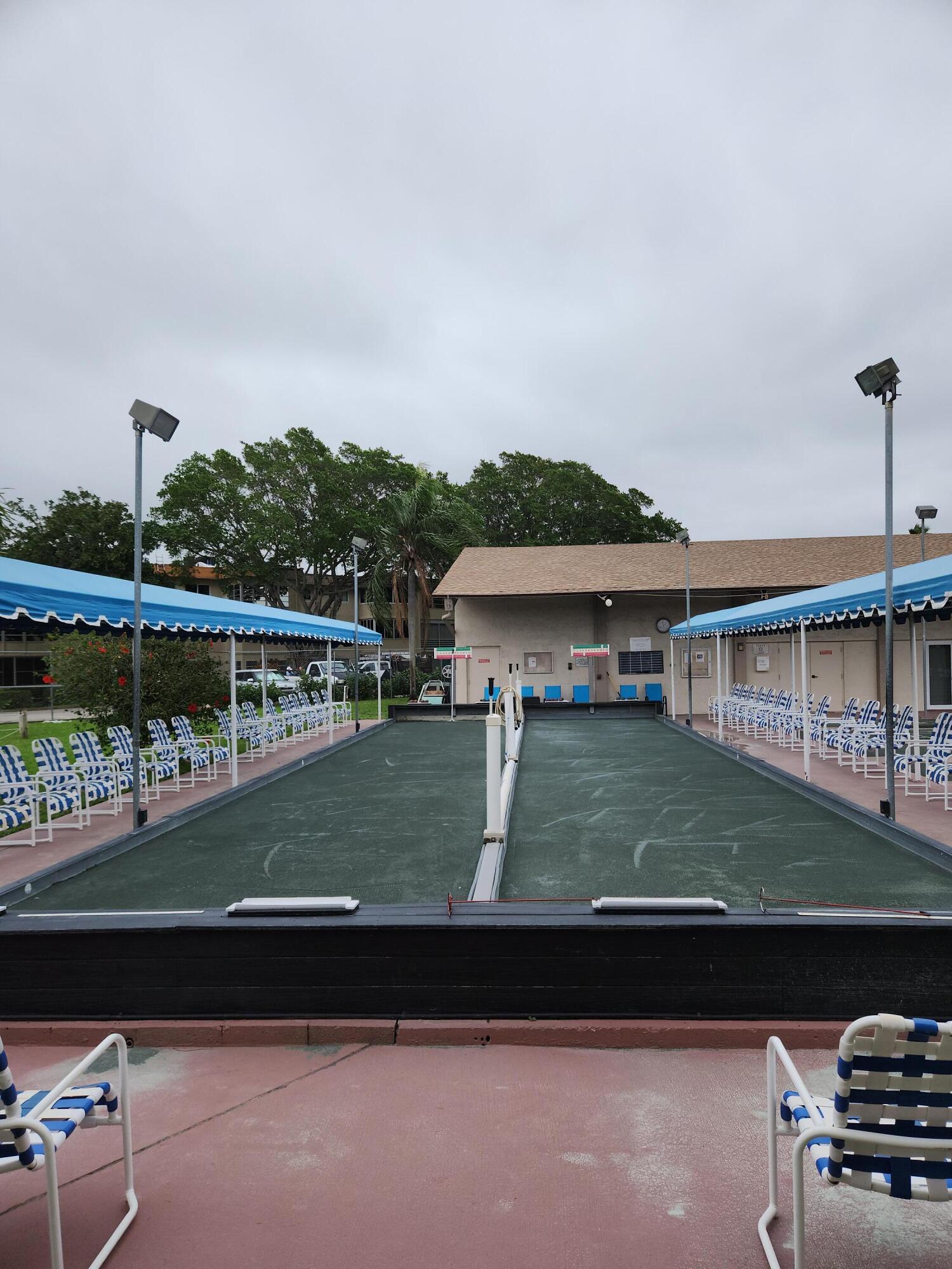 LAKESIDE VILLAGE CONDO 10 - Residential