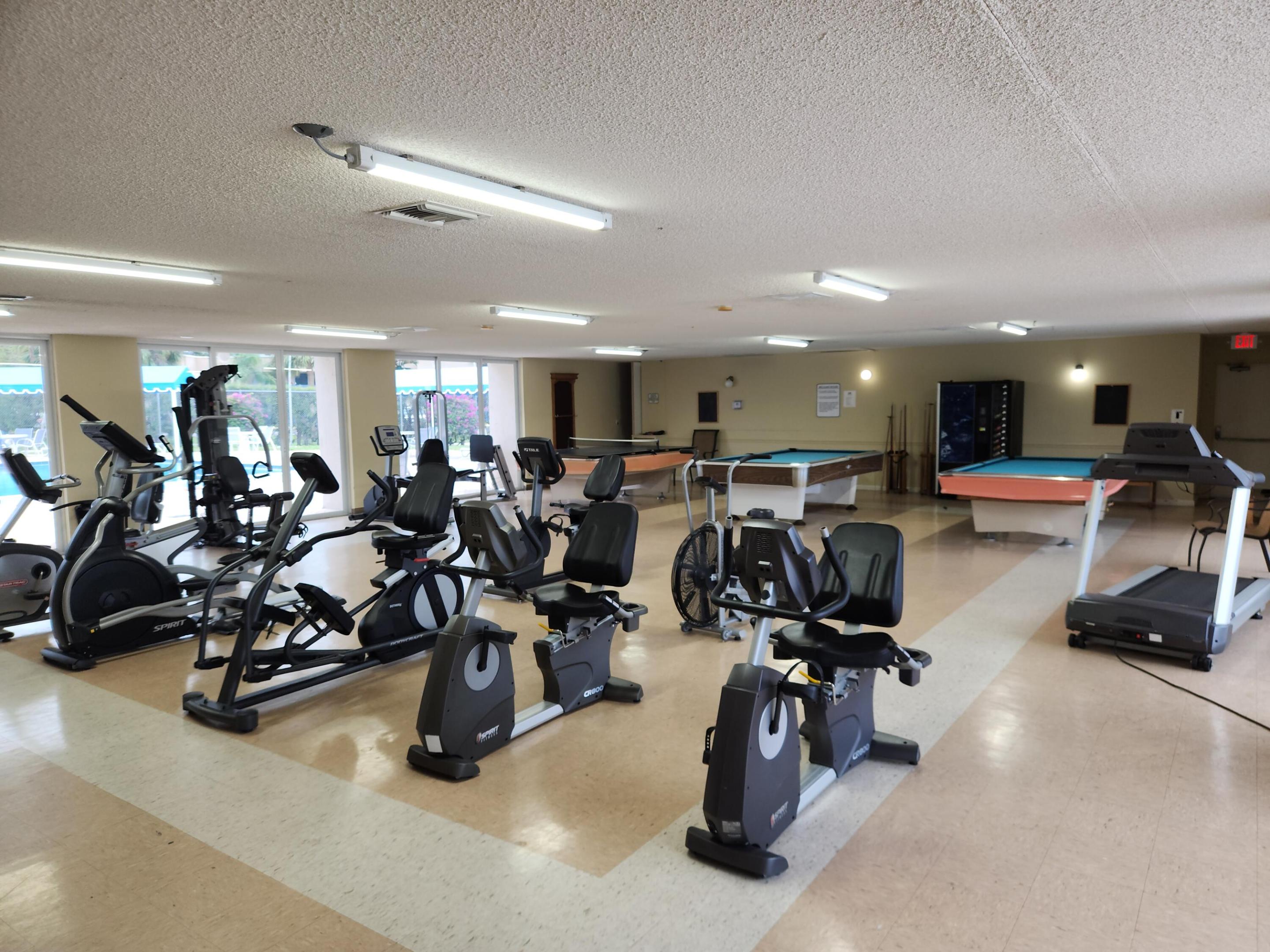 LAKESIDE VILLAGE CONDO 10 - Residential