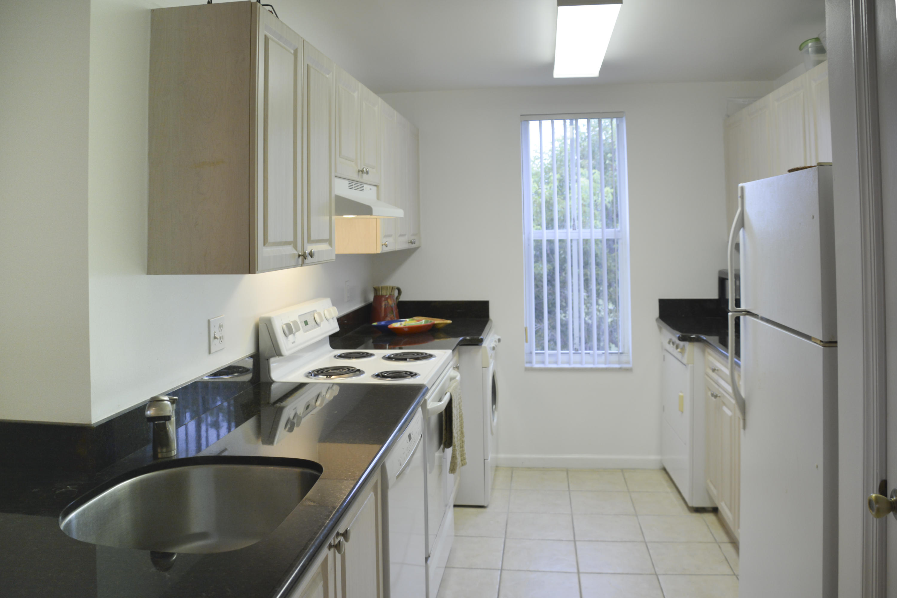 ARISSA PLACE CONDO - Residential