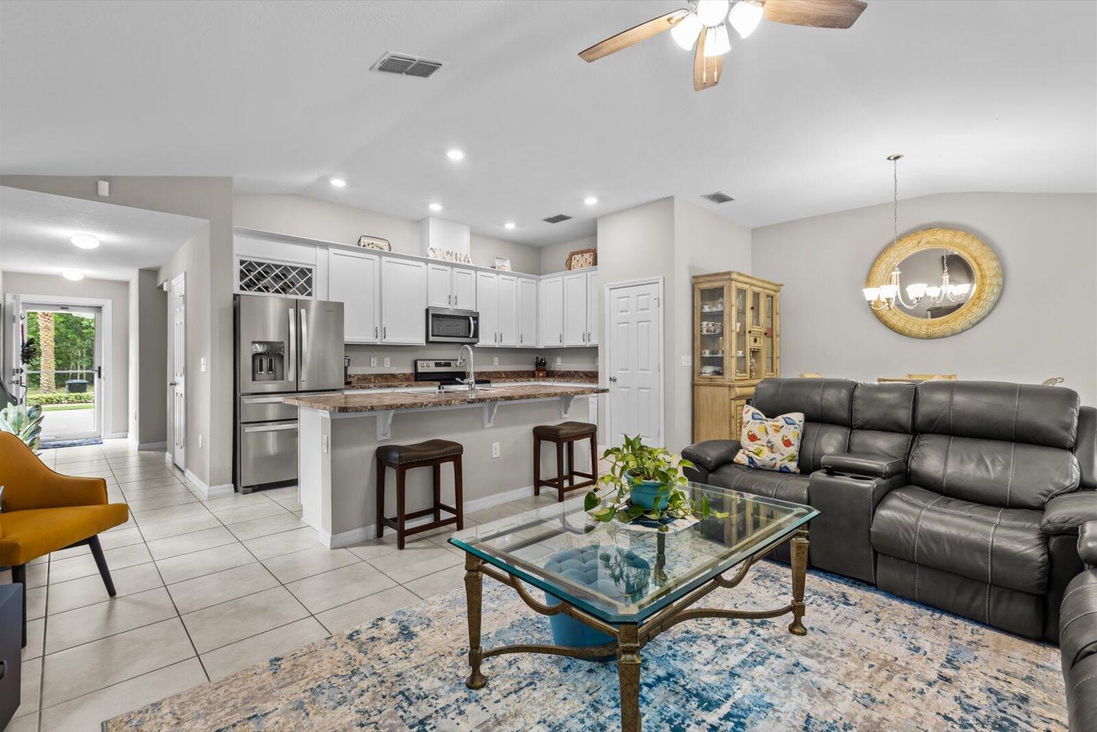 PINE TRACE THIRD REPLAT - Residential