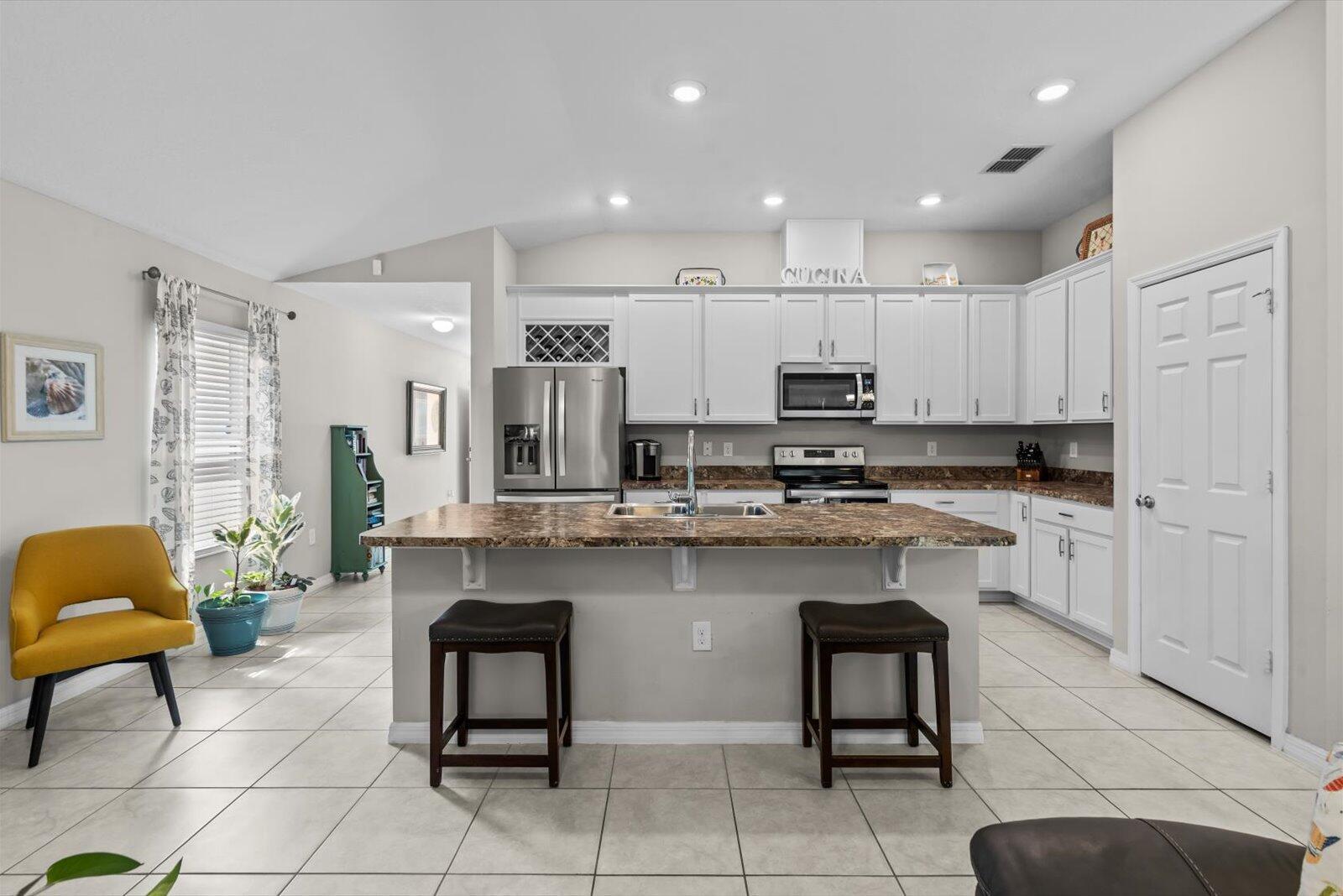 PINE TRACE THIRD REPLAT - Residential