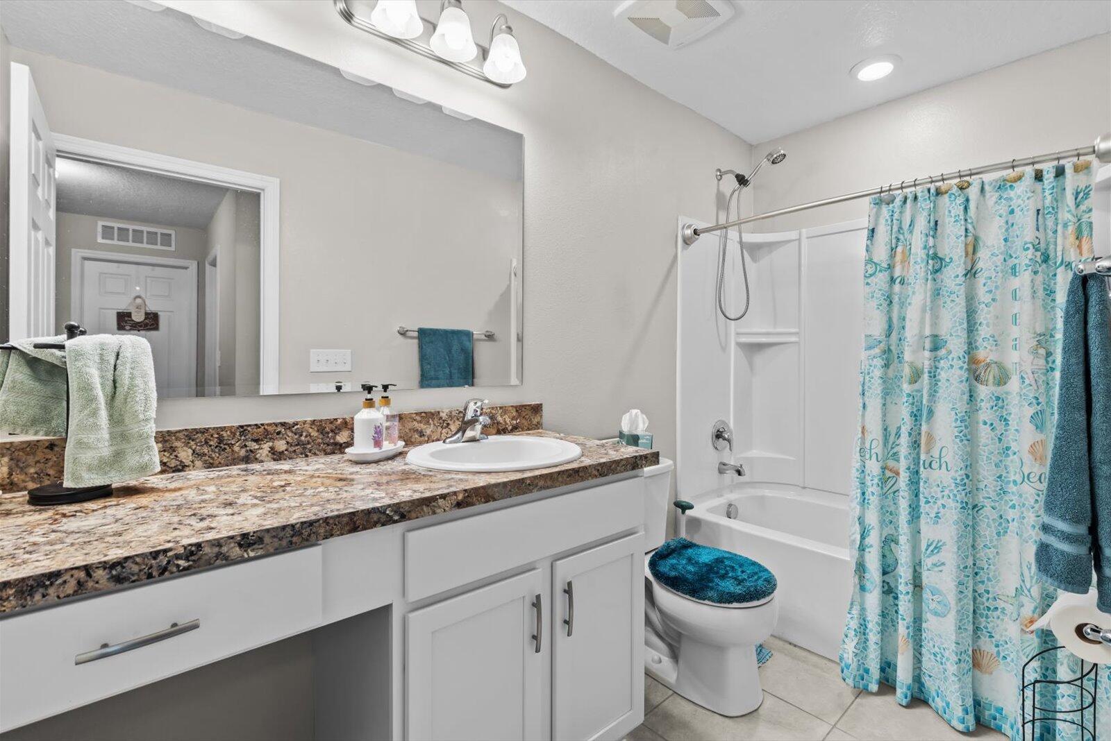 PINE TRACE THIRD REPLAT - Residential