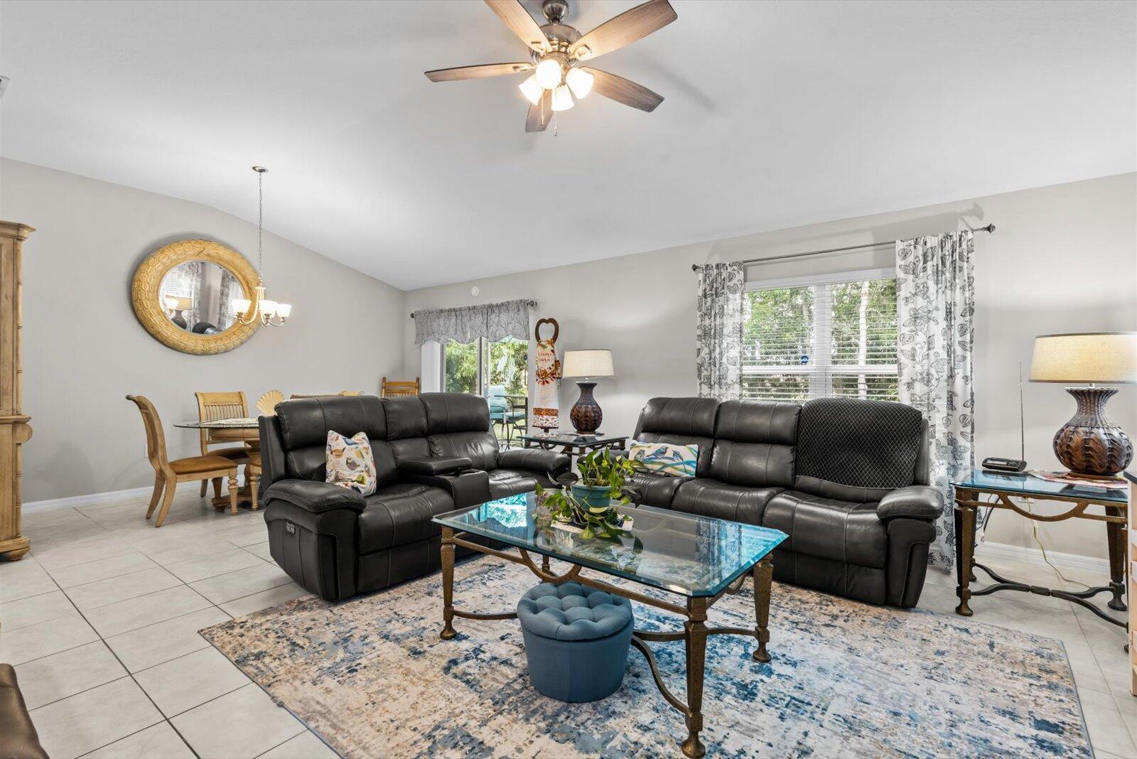 PINE TRACE THIRD REPLAT - Residential