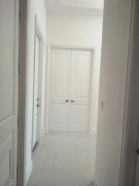 Valencia Grove, Riverland - Residential