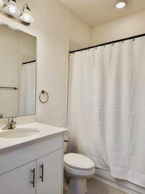 Valencia Grove, Riverland - Residential