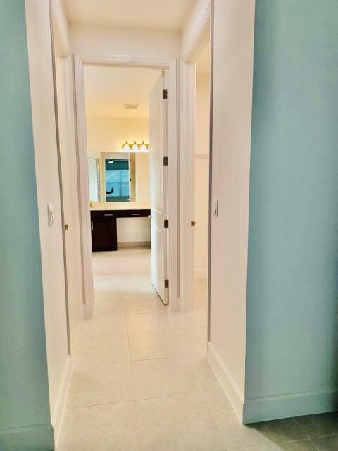 Valencia Grove, Riverland - Residential