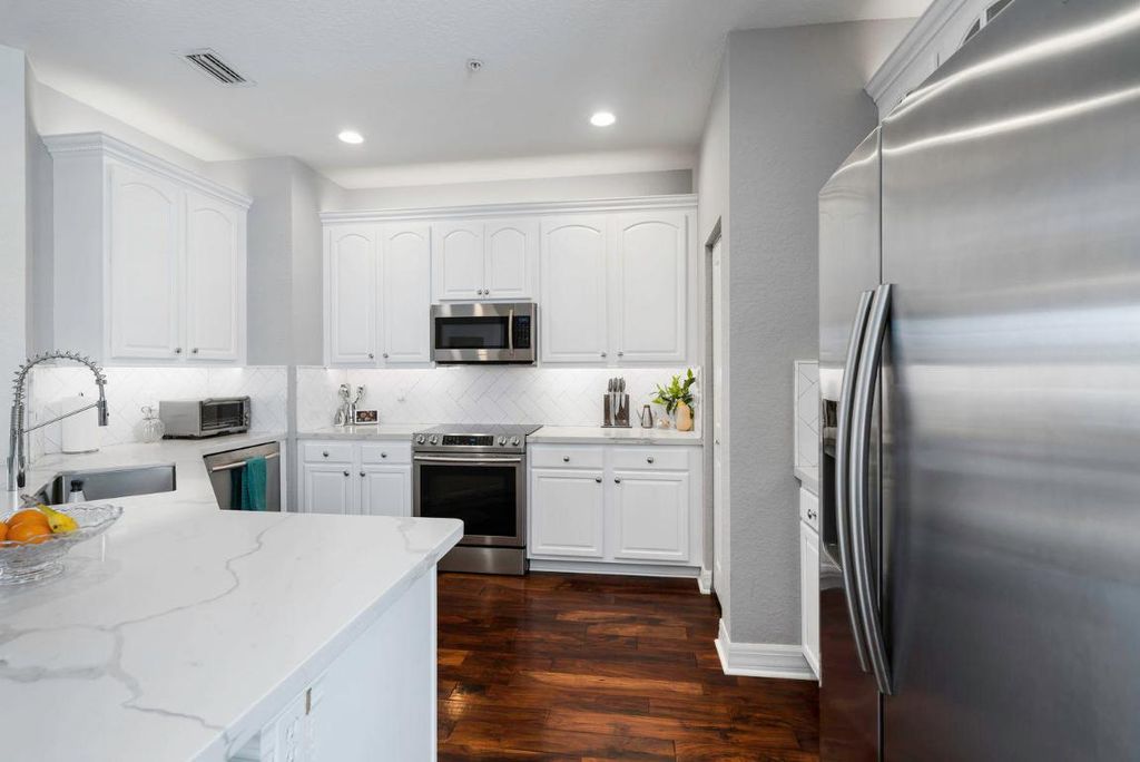 Photo of 295 NE 5th Avenue #23, Delray Beach, FL 33483 (MLS # R10996076)