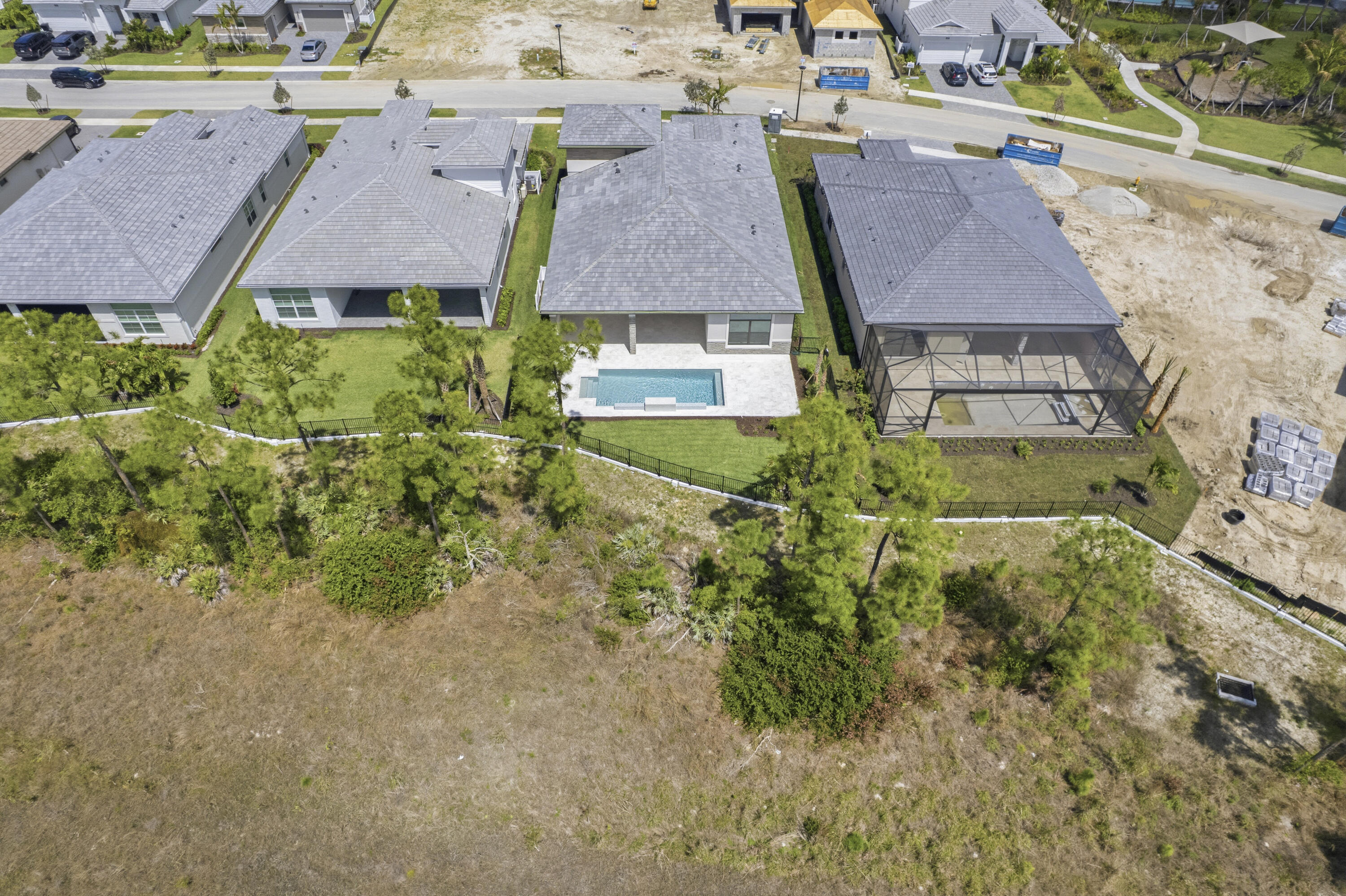 L'Ambiance at Avenir - Residential