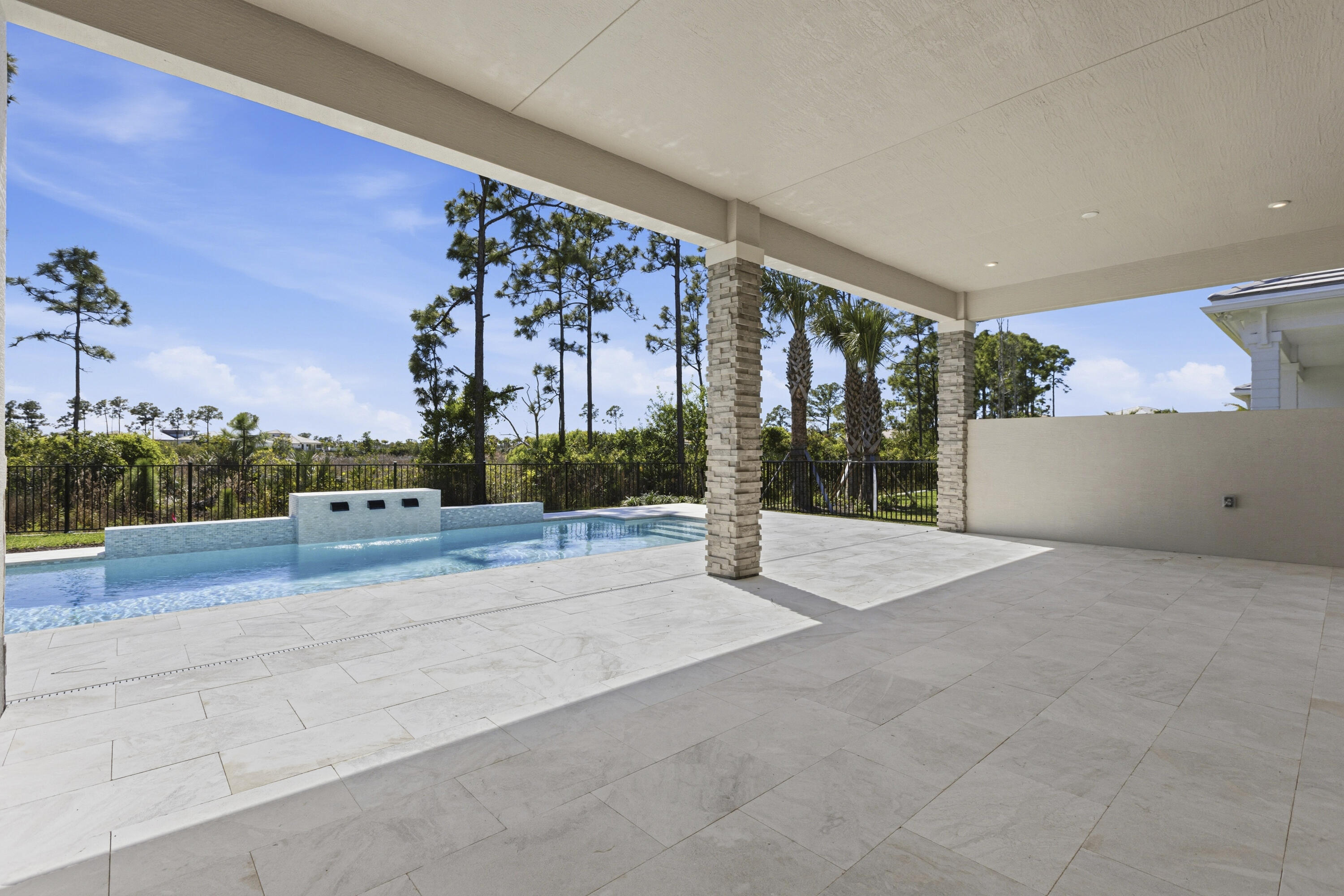 L'Ambiance at Avenir - Residential