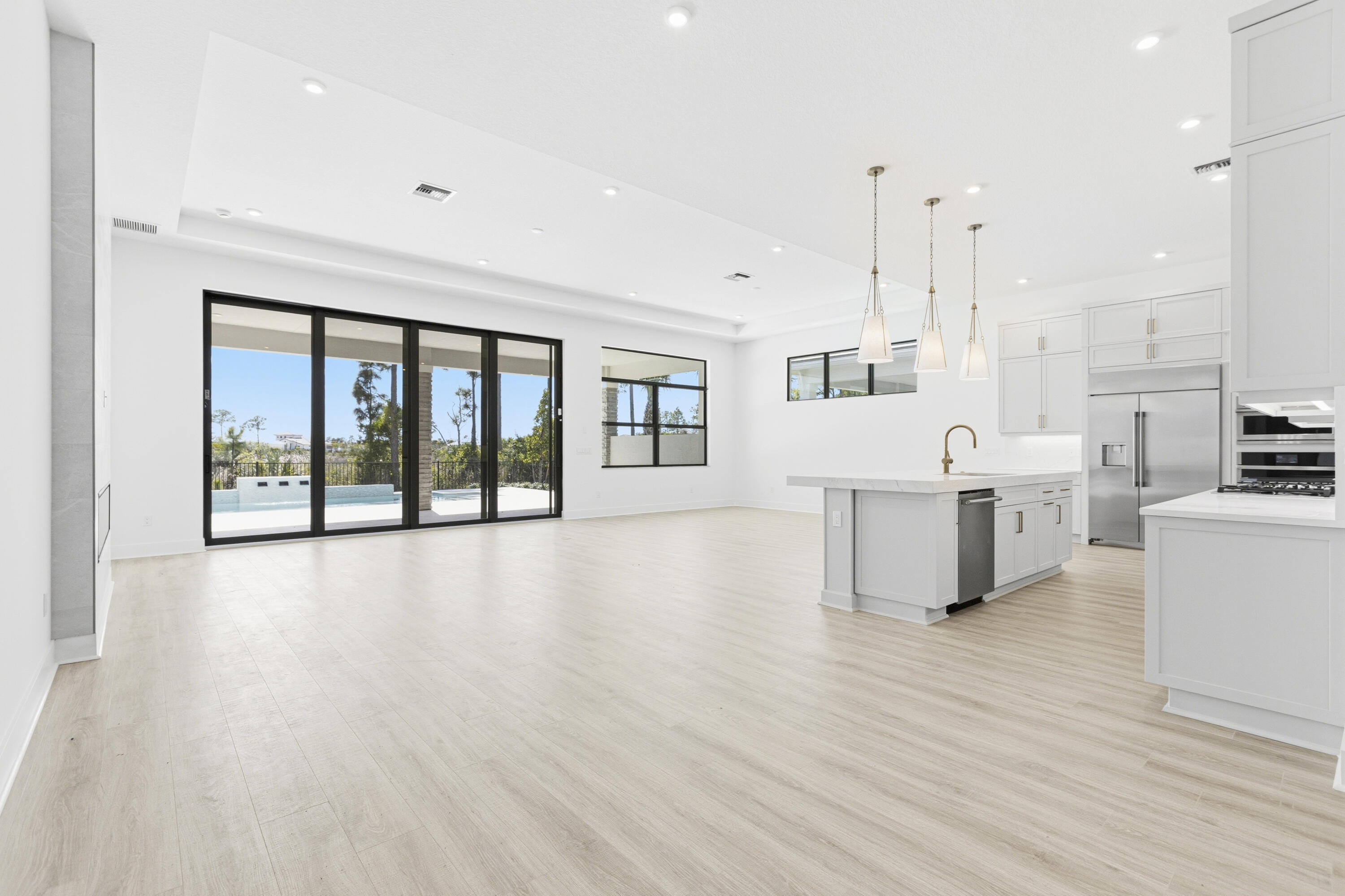 L'Ambiance at Avenir - Residential