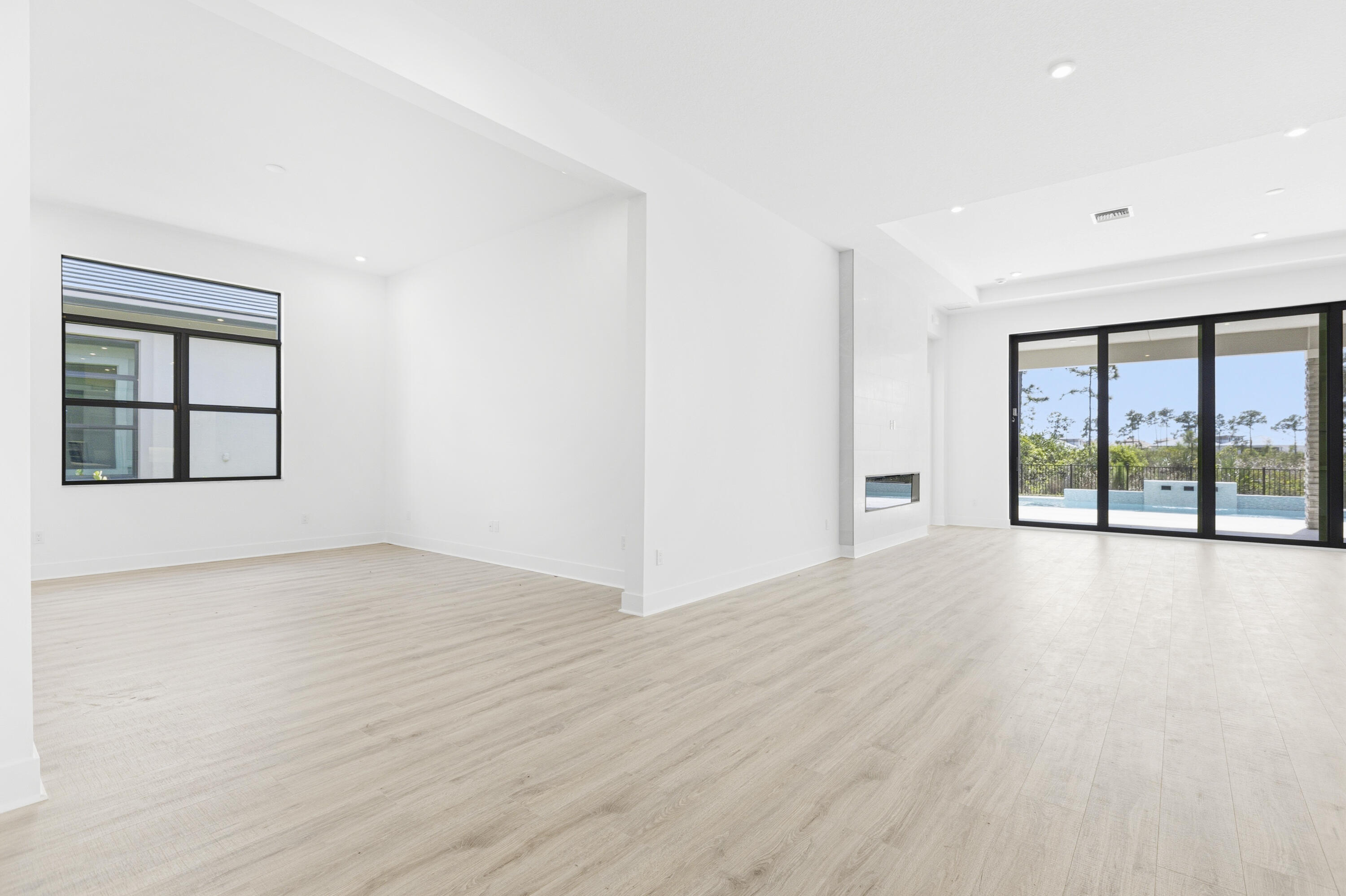 L'Ambiance at Avenir - Residential