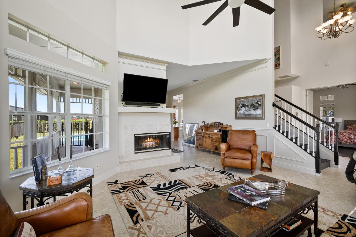 BOX RANCH GROVES - Residential