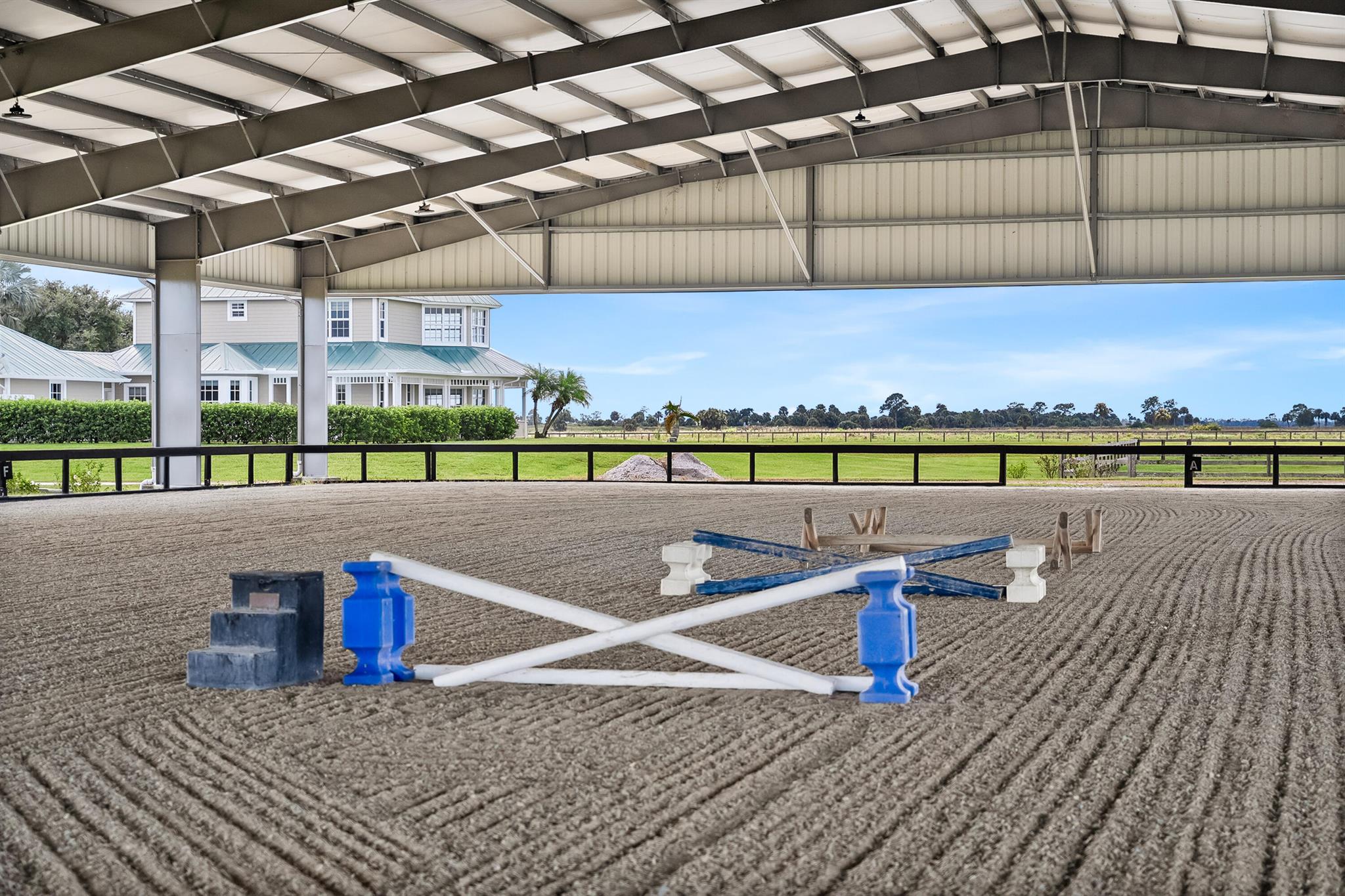 BOX RANCH GROVES - Residential