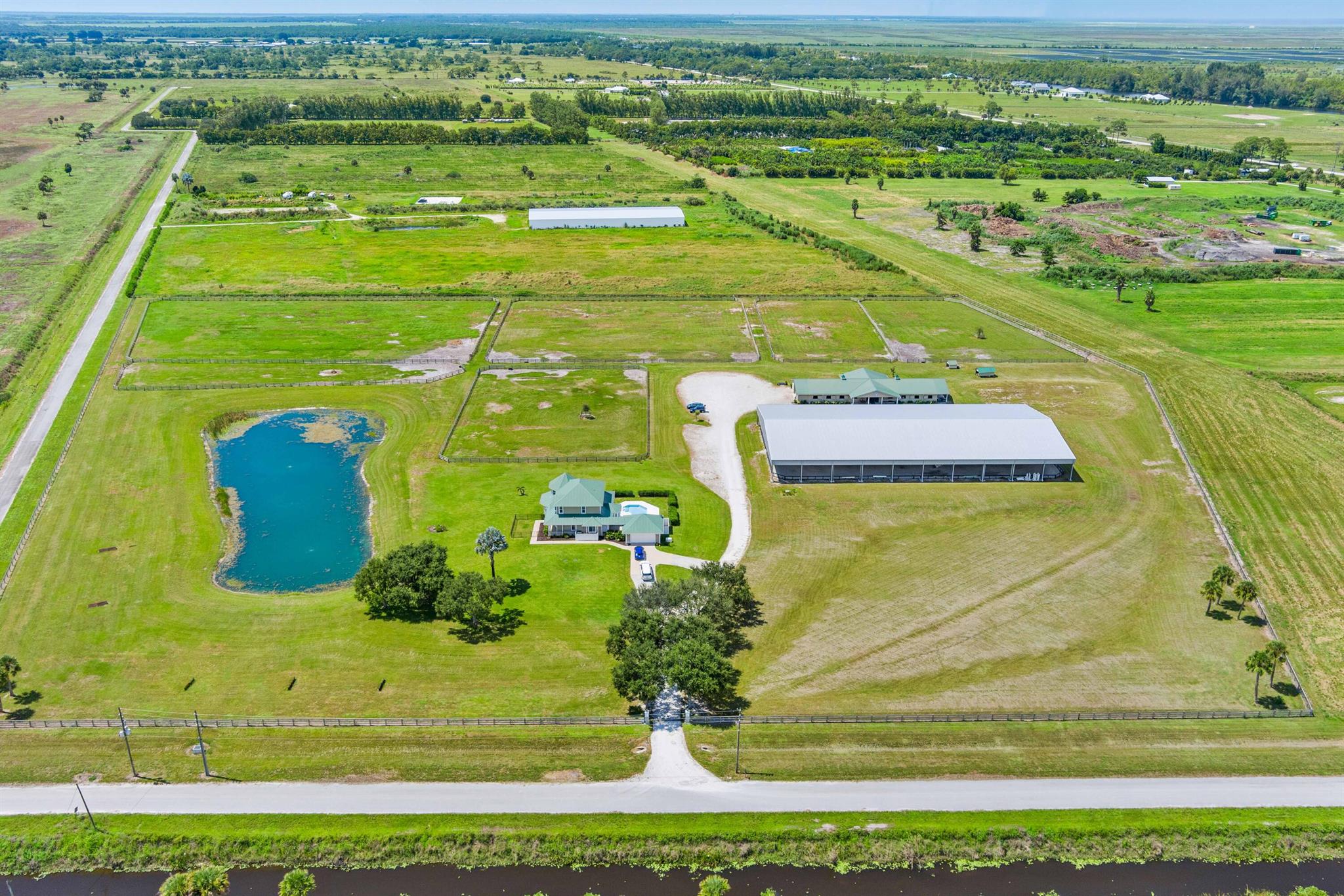 BOX RANCH GROVES - Residential