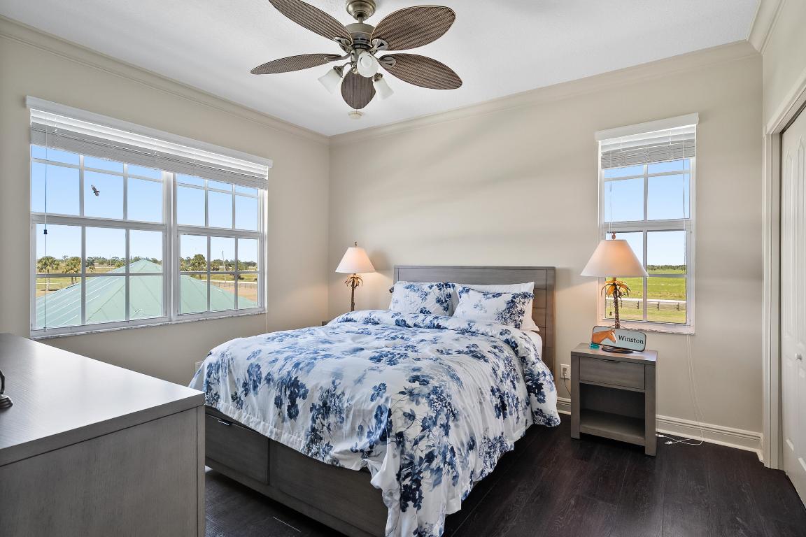 BOX RANCH GROVES - Residential