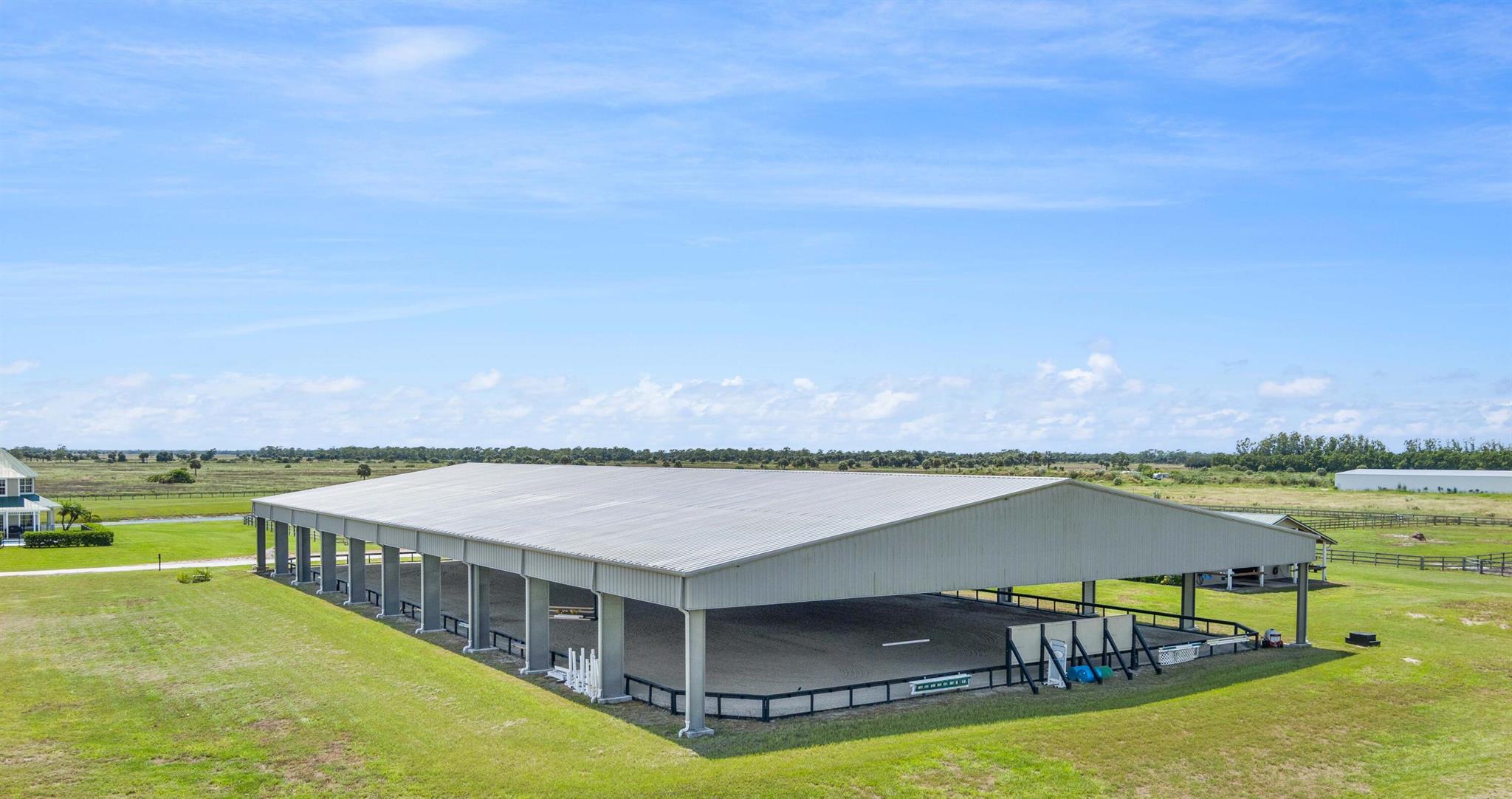 BOX RANCH GROVES - Residential