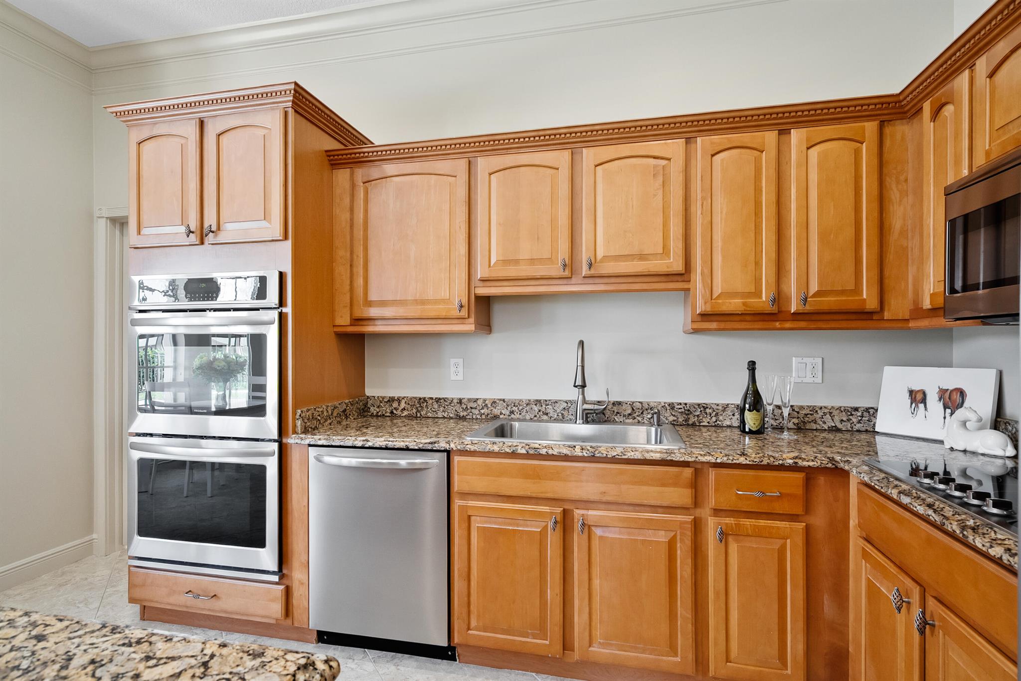 BOX RANCH GROVES - Residential