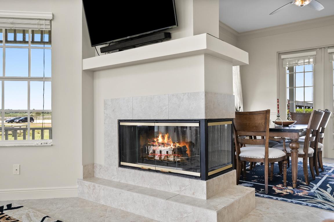 BOX RANCH GROVES - Residential