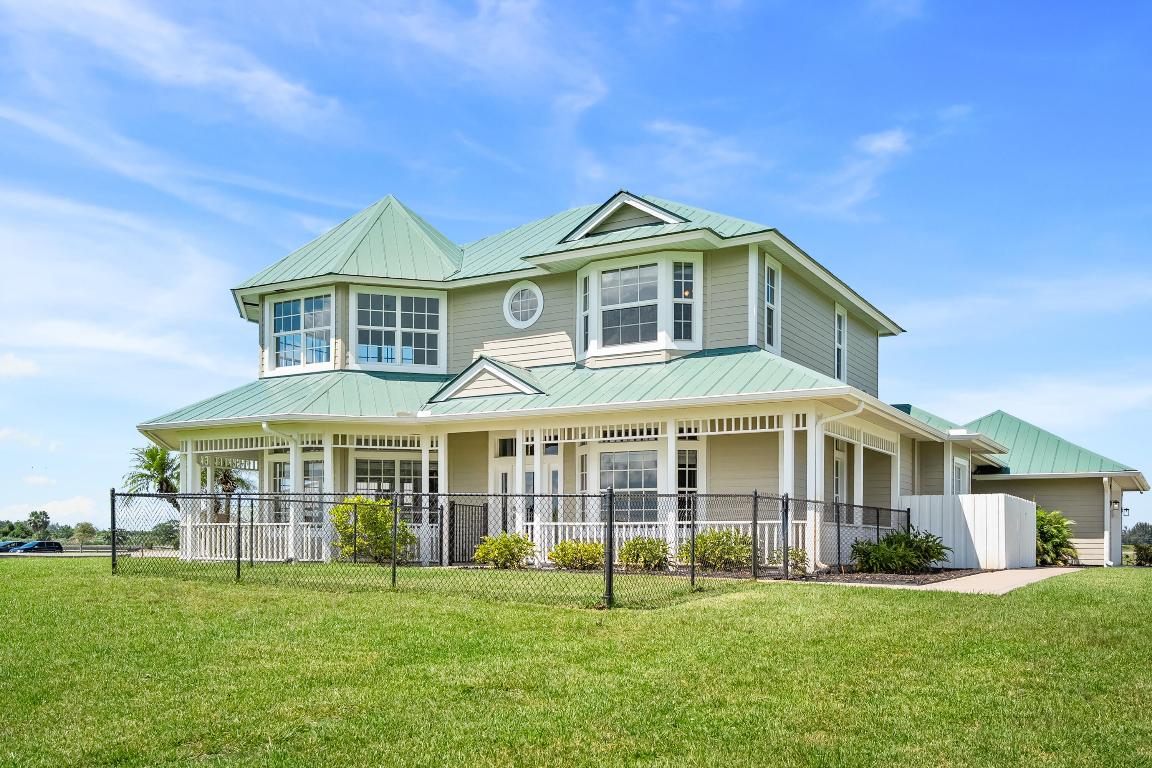 BOX RANCH GROVES - Residential