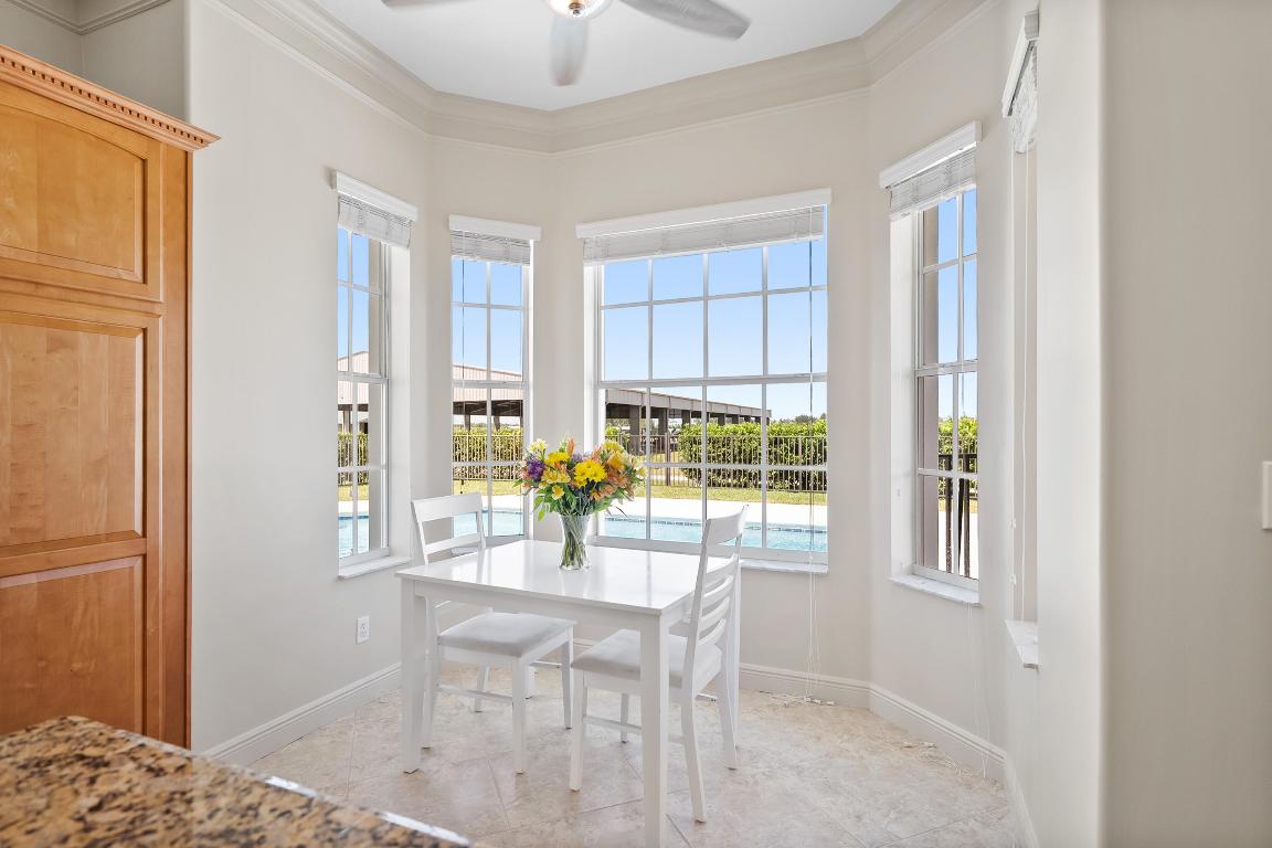 BOX RANCH GROVES - Residential