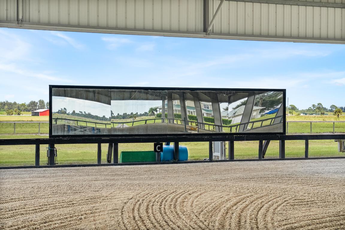 BOX RANCH GROVES - Residential