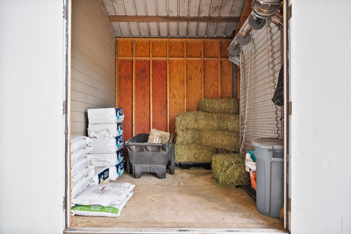 BOX RANCH GROVES - Residential