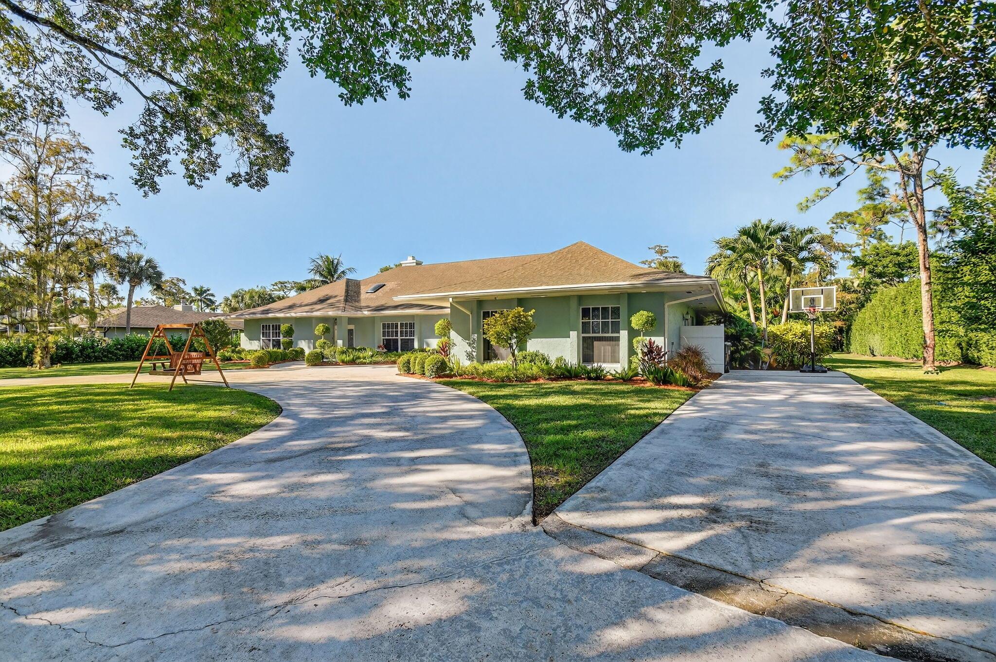 View photos, virtual tours, details... 13172 Doubletree Circle