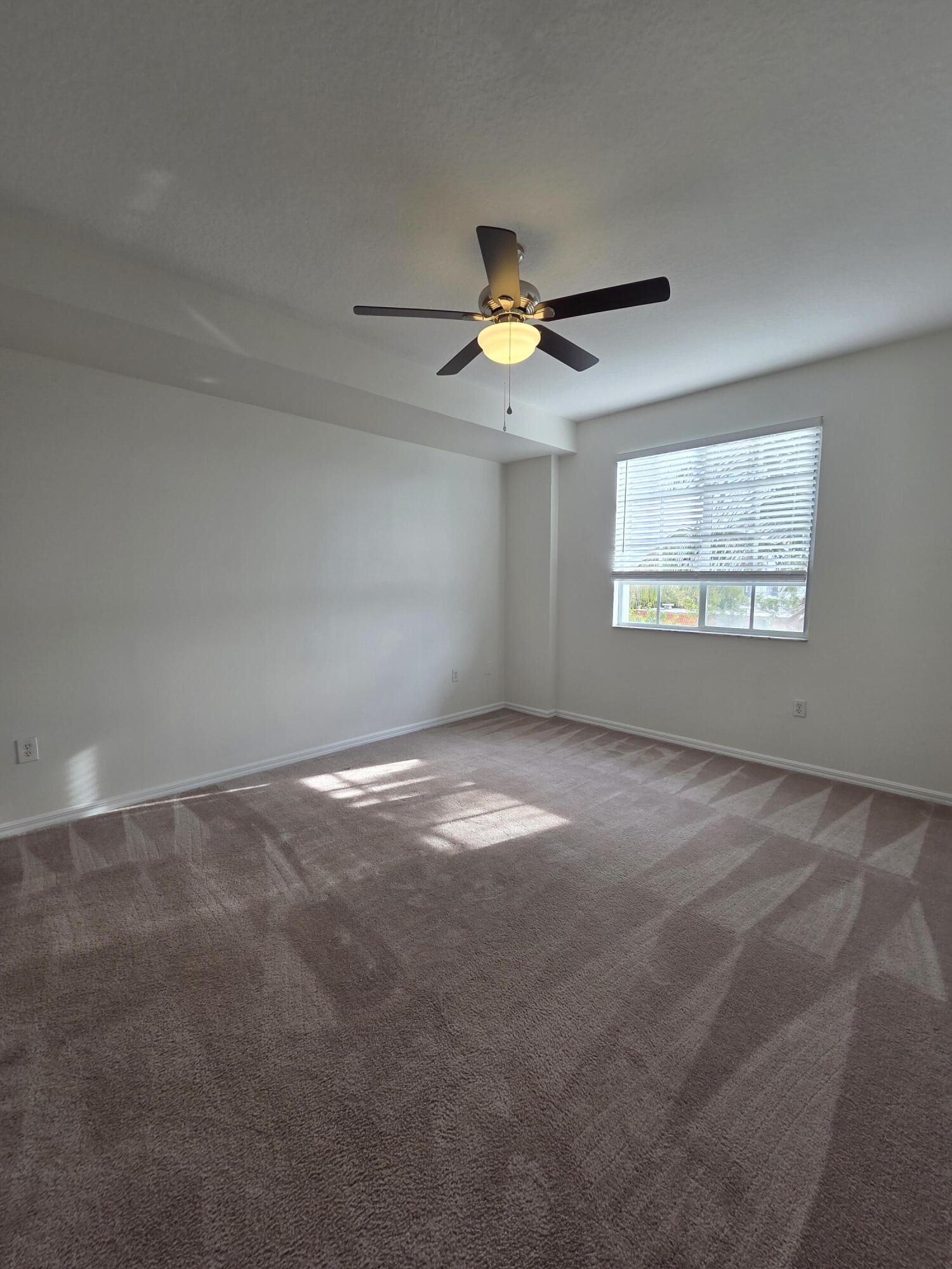 PINEAPPLE GROVE VILLAGE - Residential