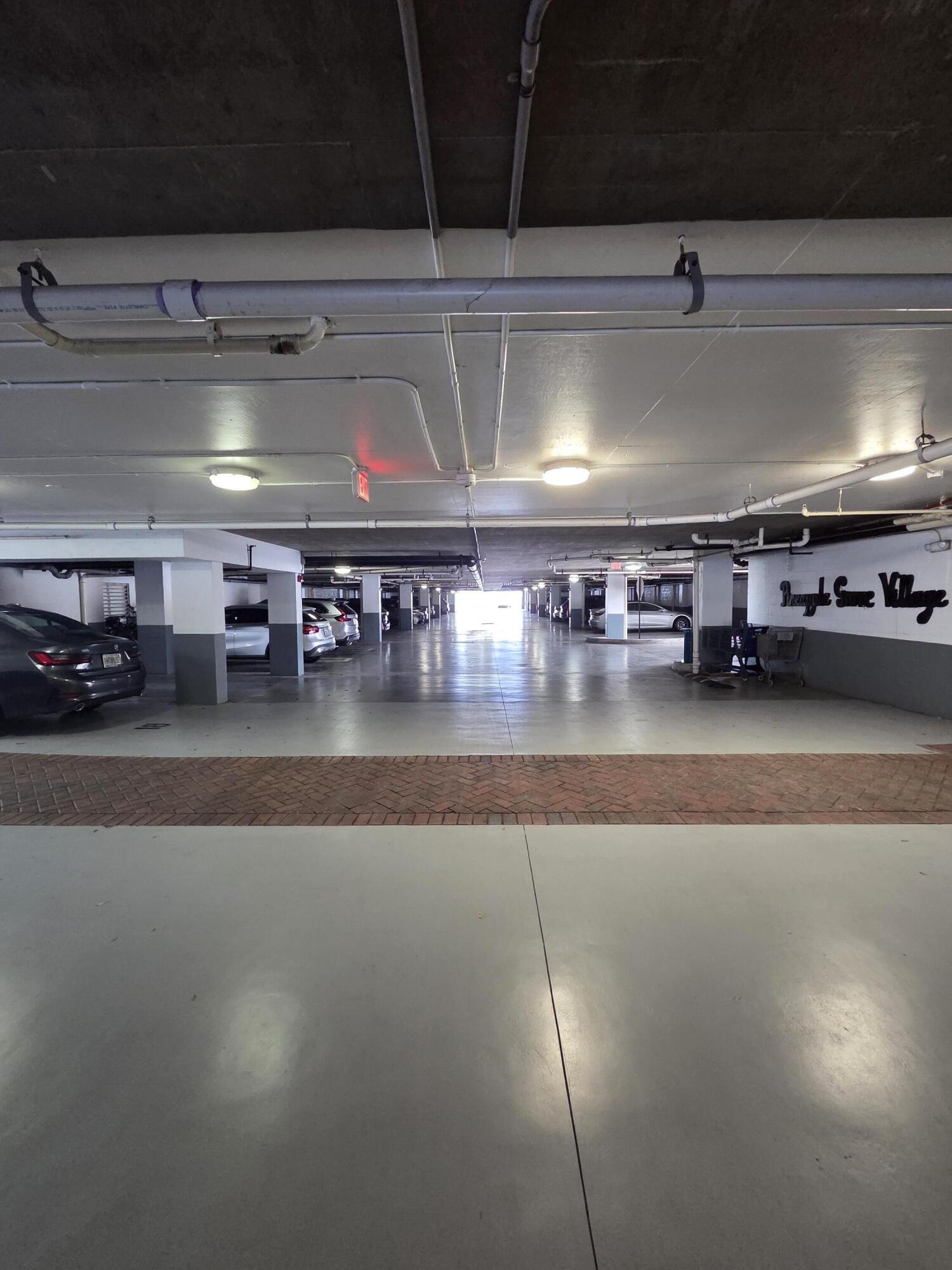 PINEAPPLE GROVE VILLAGE - Residential