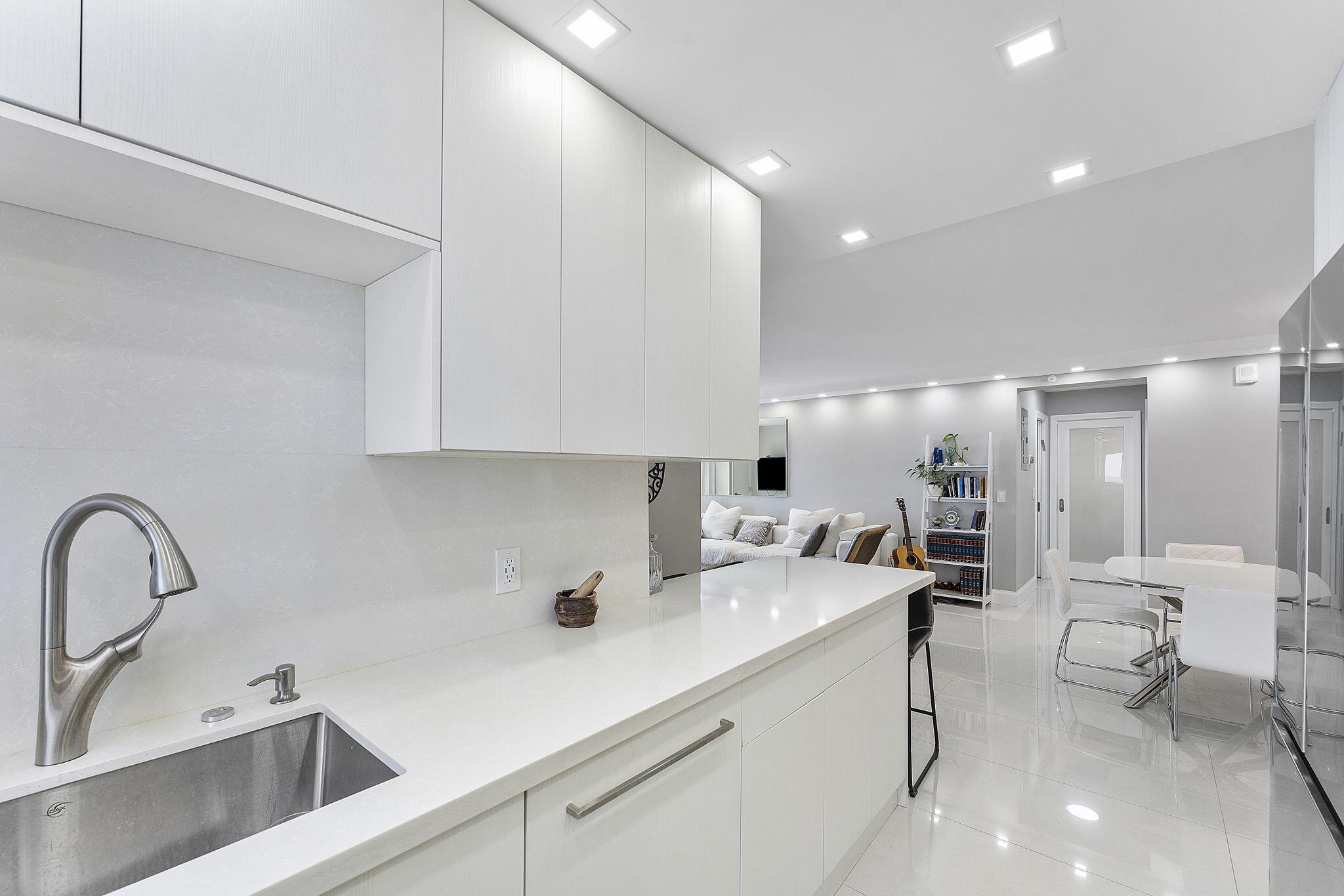 45 OCEAN CONDO - Residential